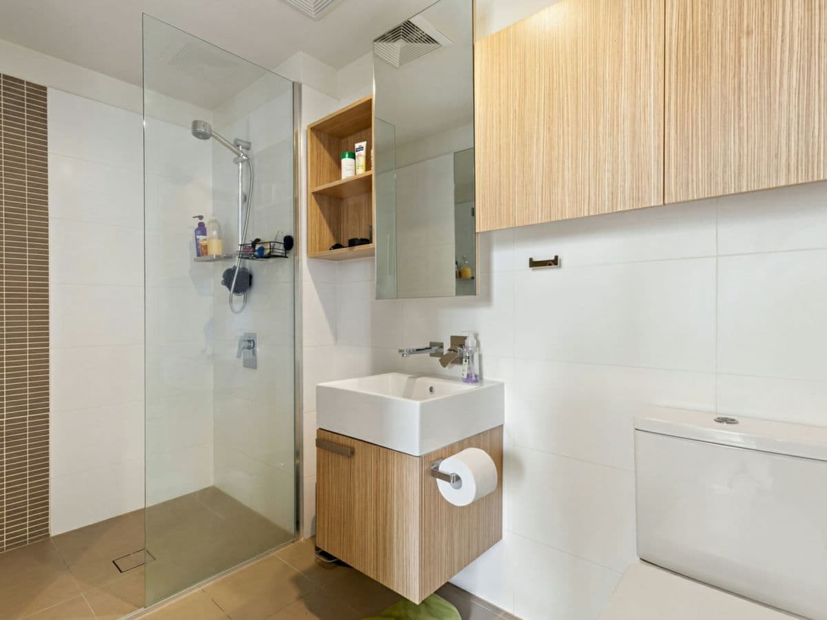 413/16 Aspinall Street, NUNDAH, Nundah - Thumbnail 7