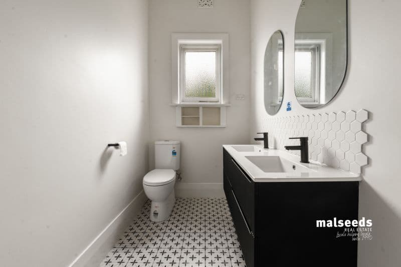 10 Crouch South Street Mount Gambier SA, Mount Gambier - Image 1