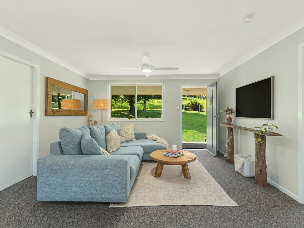 1 Cook Road, MAROM CREEK, Marom Creek - Thumbnail 5