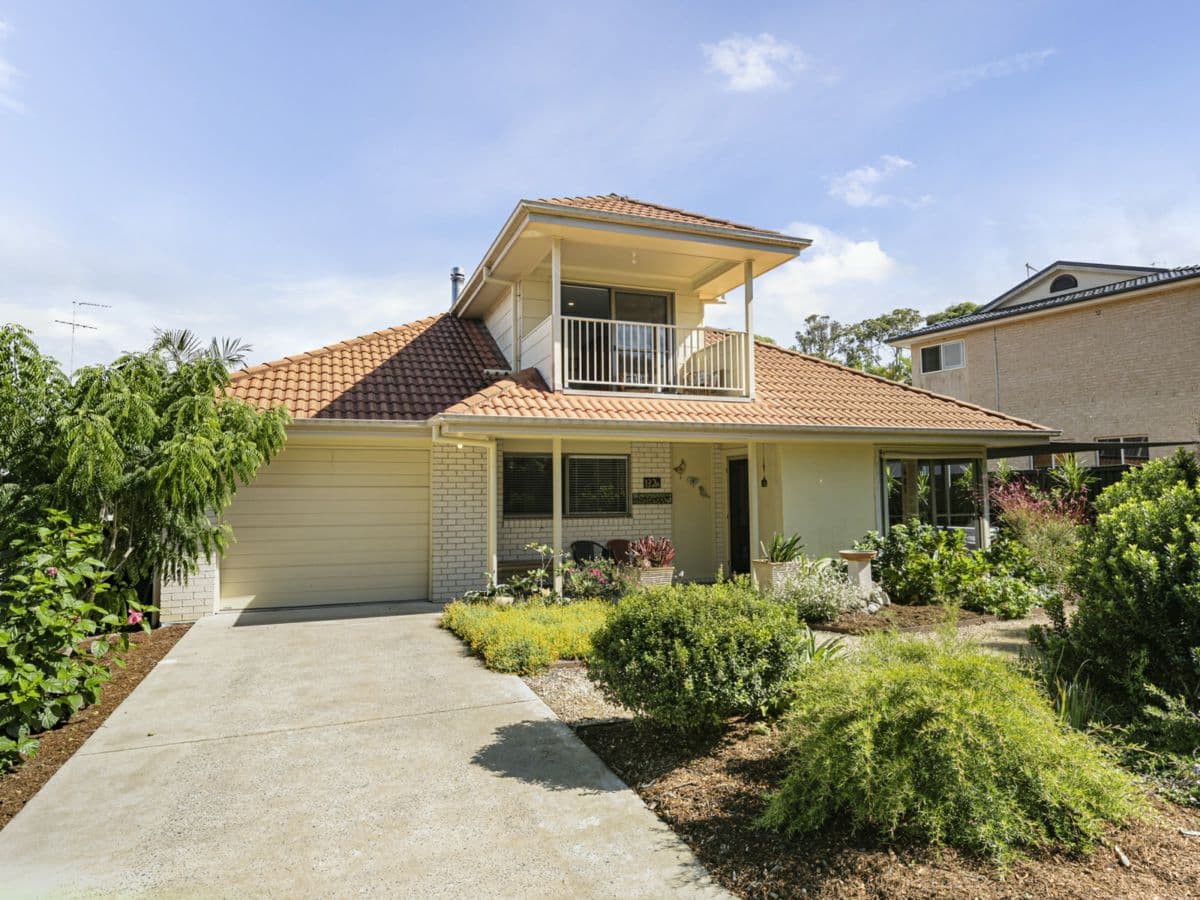 132A Ocean View Drive, VALLA BEACH, Valla Beach - Thumbnail 2