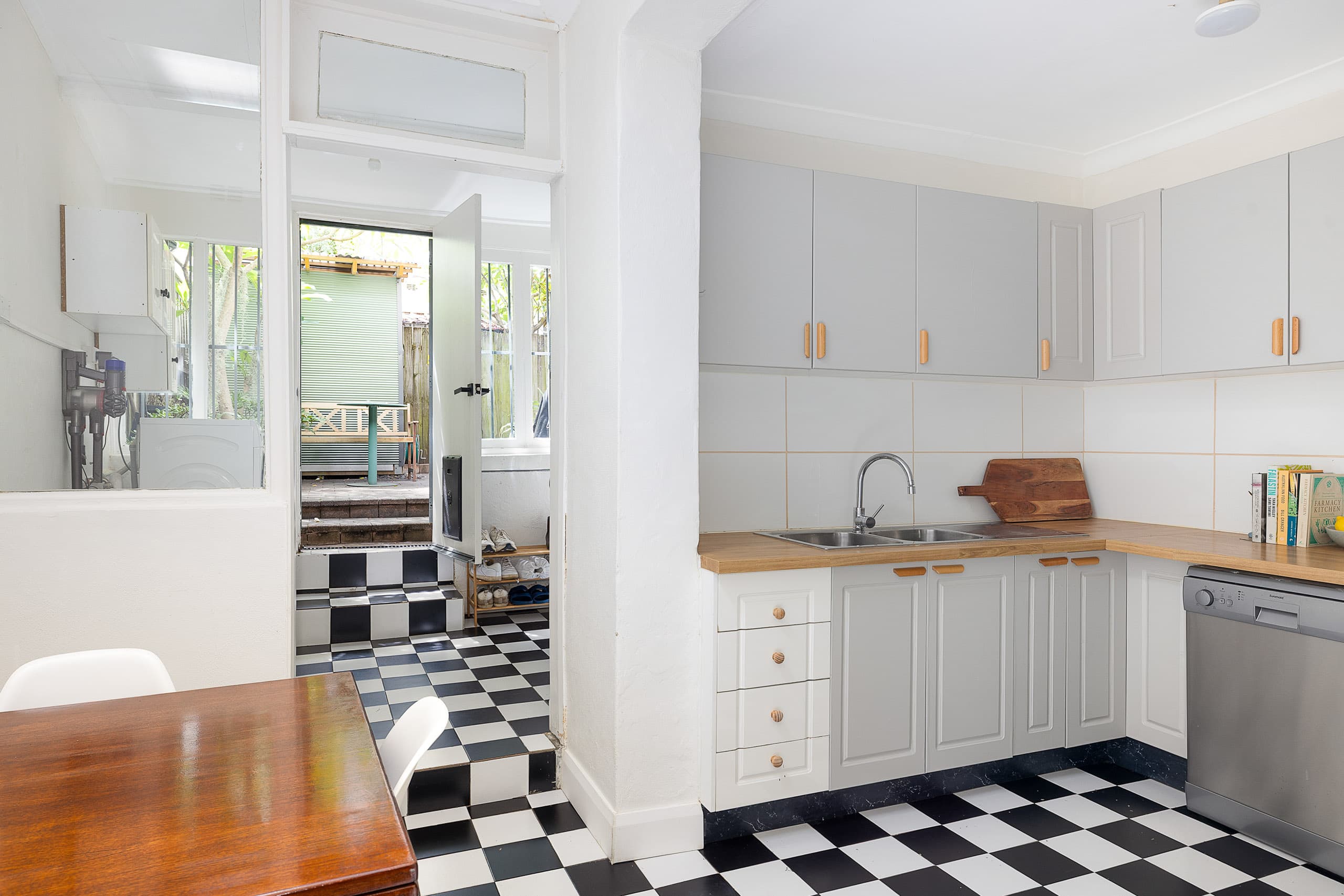 109 Hereford Street, Forest Lodge - Thumbnail 8