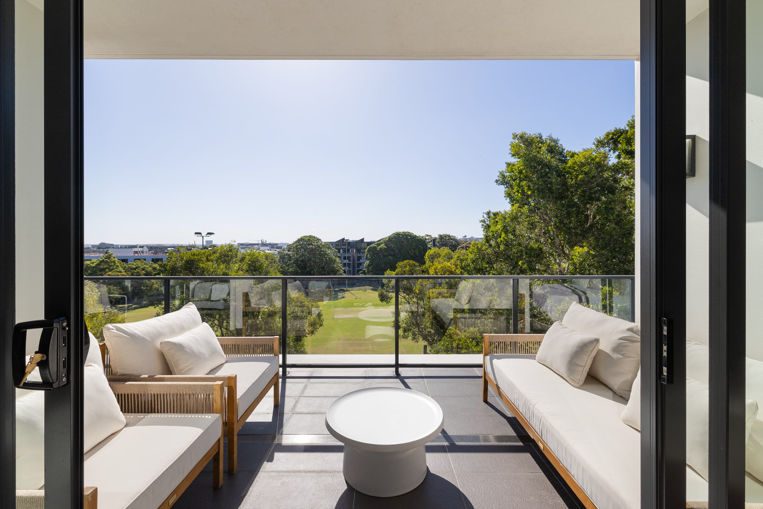 502/828 Elizabeth Street, Waterloo - Thumbnail 2