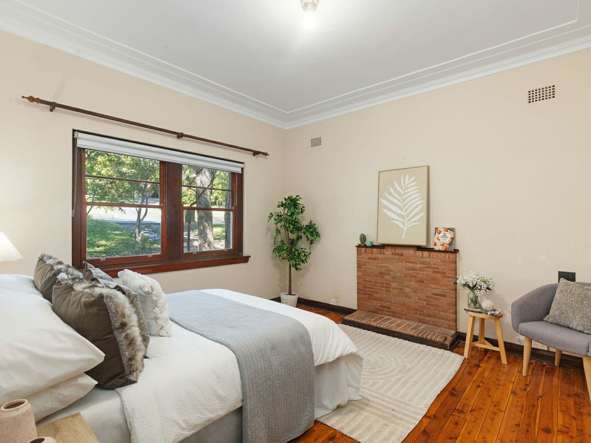 40 Silvia Street, HORNSBY, Hornsby - Thumbnail 7