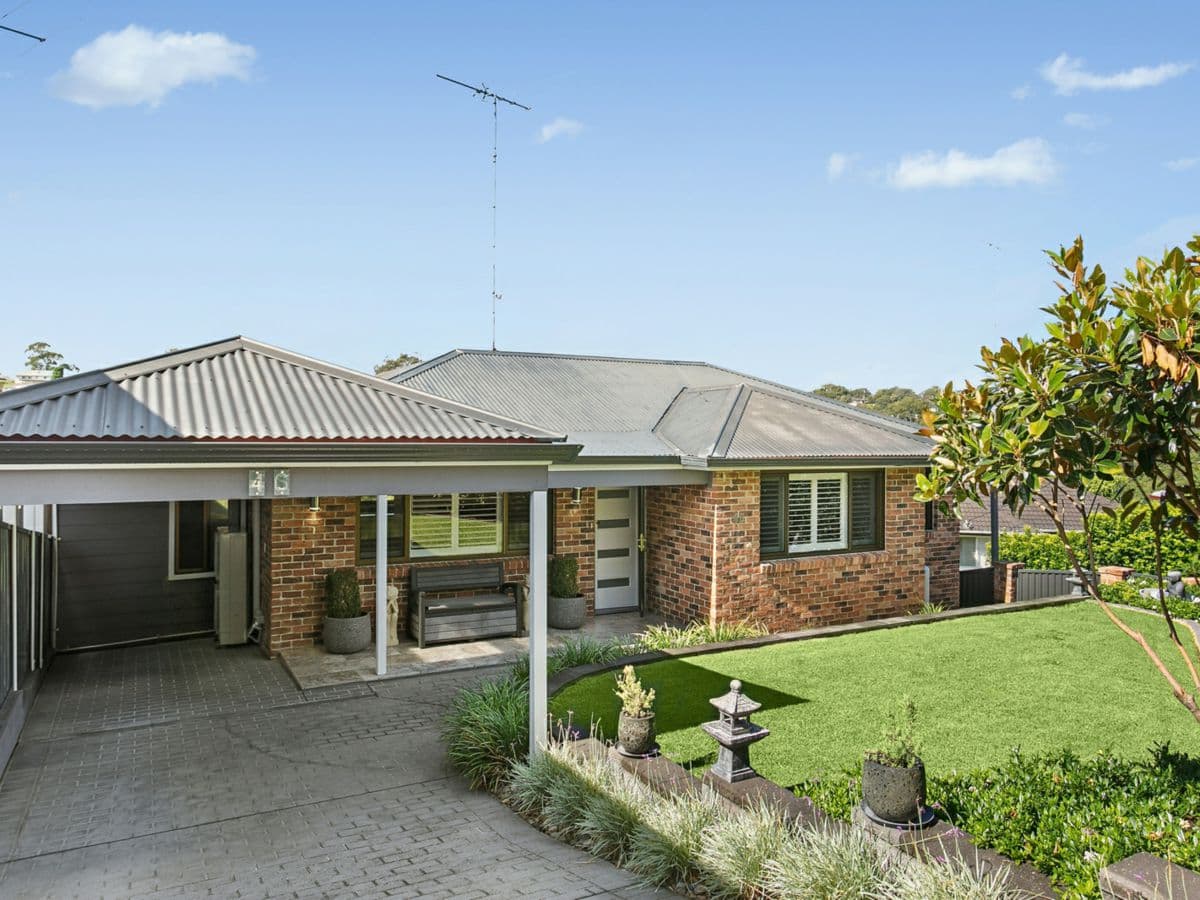 46 Dumbarton Place, ENGADINE, Engadine - Image 1