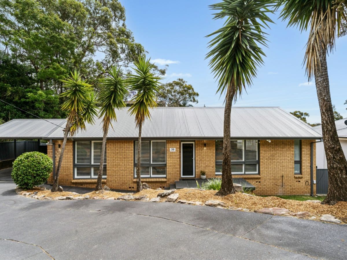 39 Geelong Road, ENGADINE, Engadine - Image 1