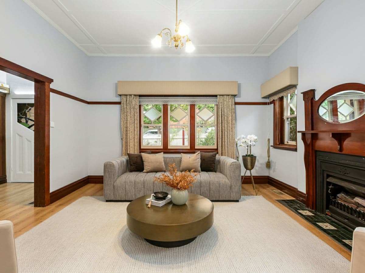 5 McKean Street, BOX HILL NORTH, Box Hill North - Thumbnail 2