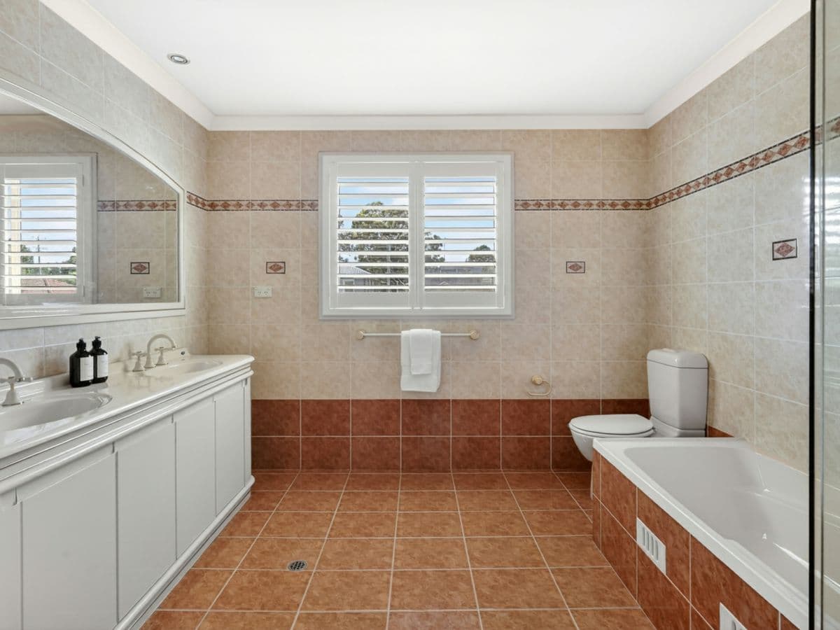 27 Nulang Street, OLD TOONGABBIE, Old Toongabbie - Thumbnail 4