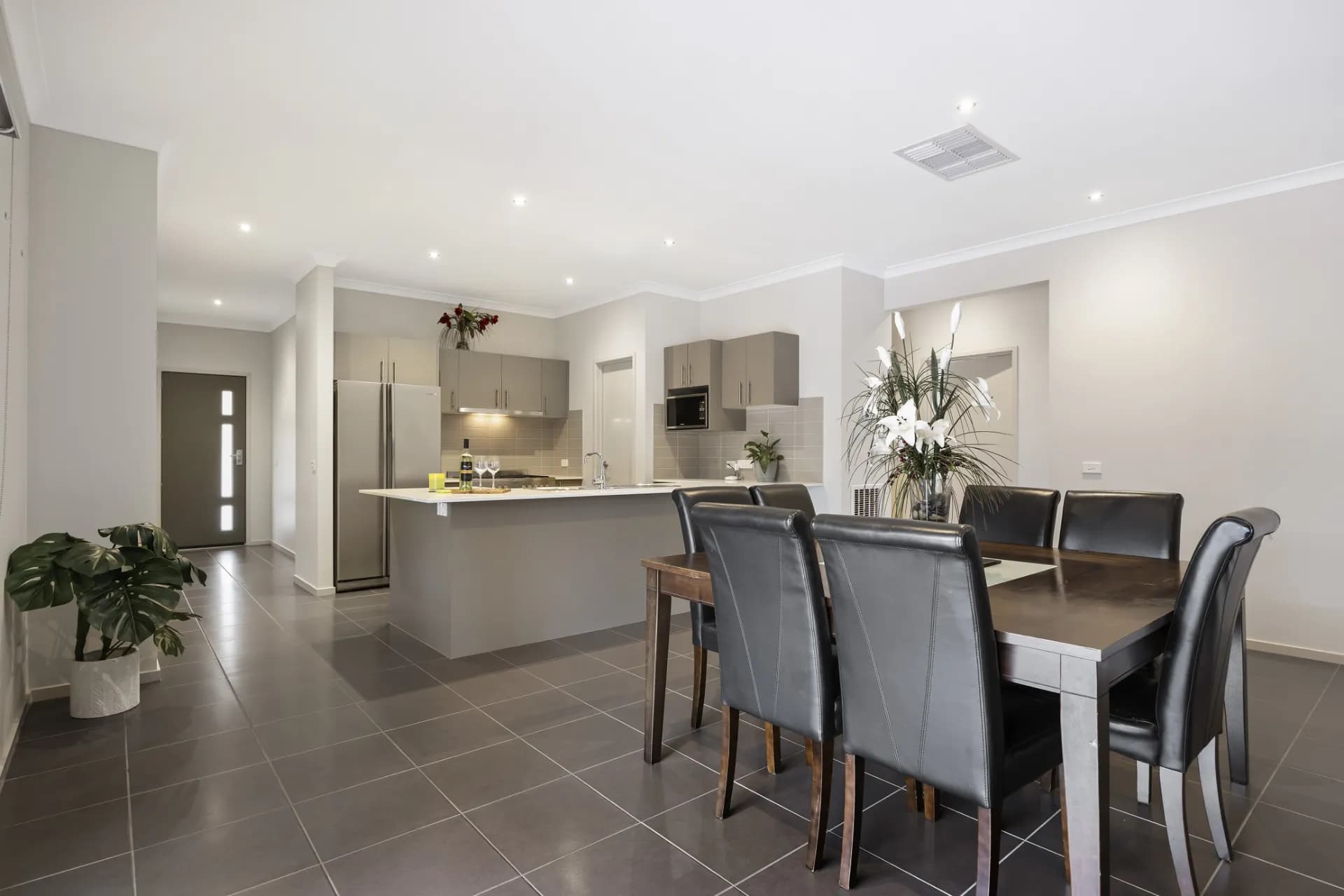 44 Walhalla Drive, Eynesbury, VIC, Eynesbury - Thumbnail 4