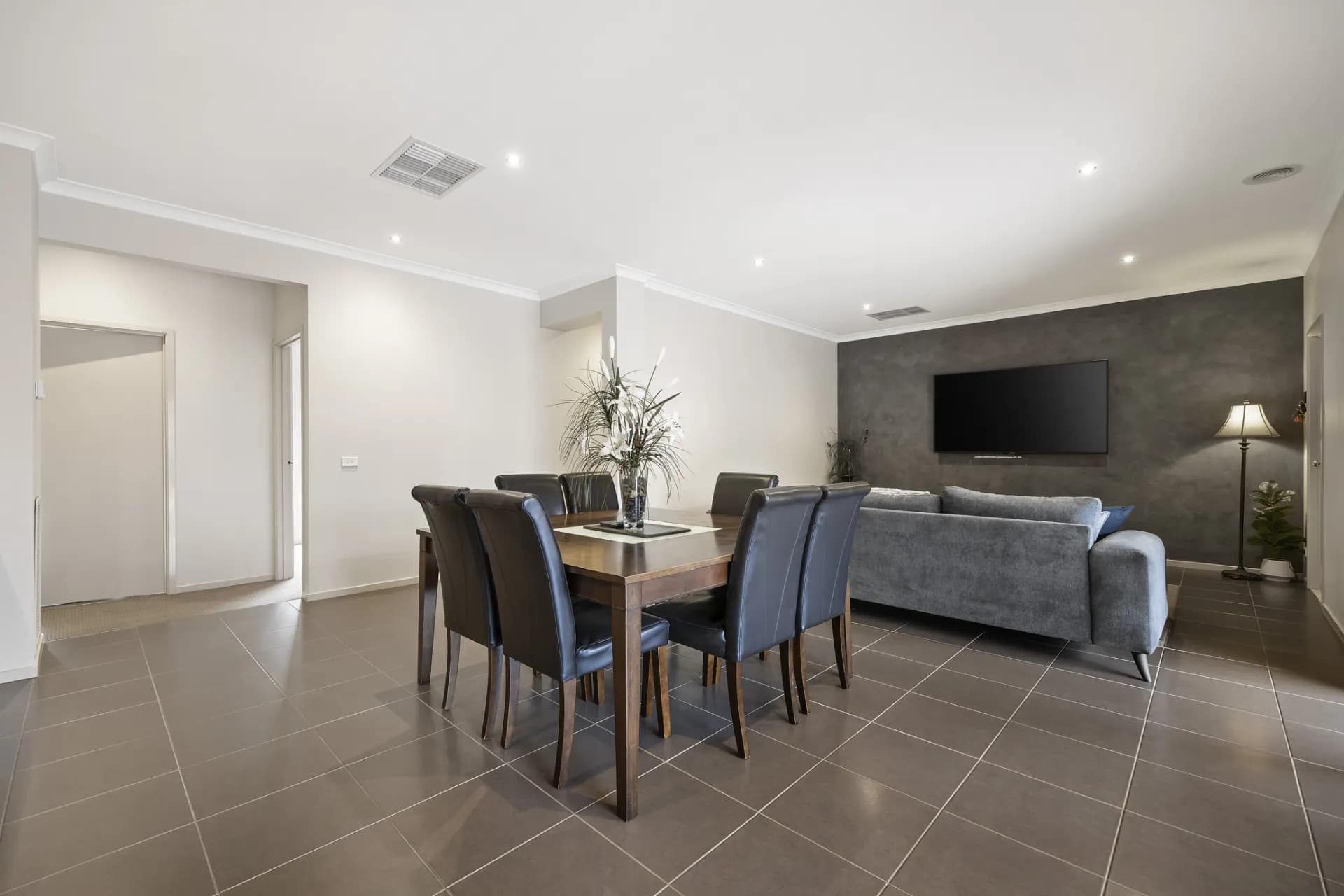 44 Walhalla Drive, Eynesbury, VIC, Eynesbury - Thumbnail 6