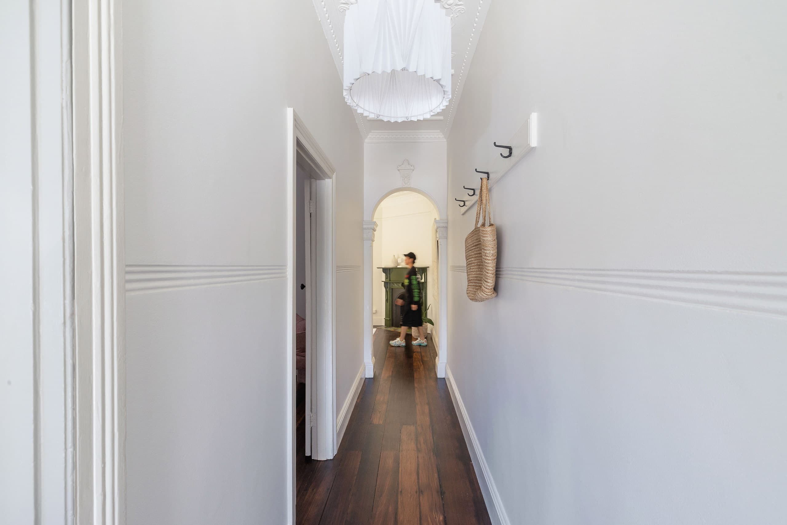 4 Chelmsford Street, Camperdown - Thumbnail 2