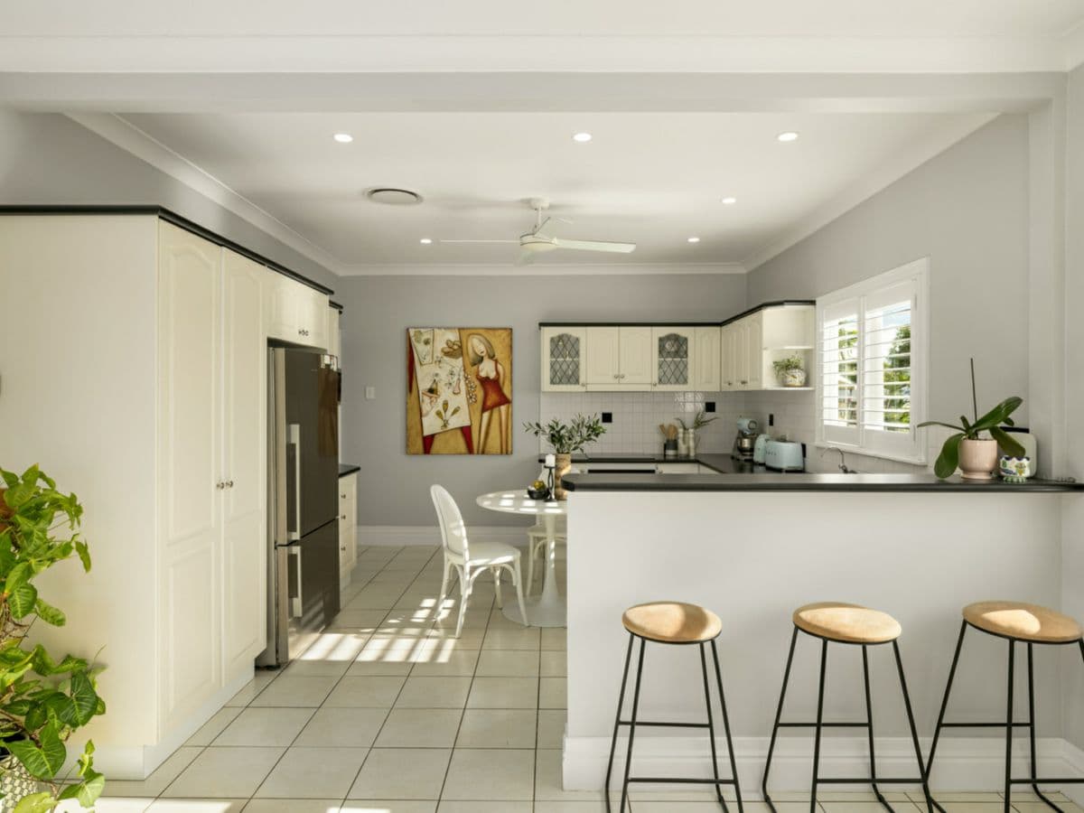 39 Sibley Road, WYNNUM WEST, Wynnum - Thumbnail 4