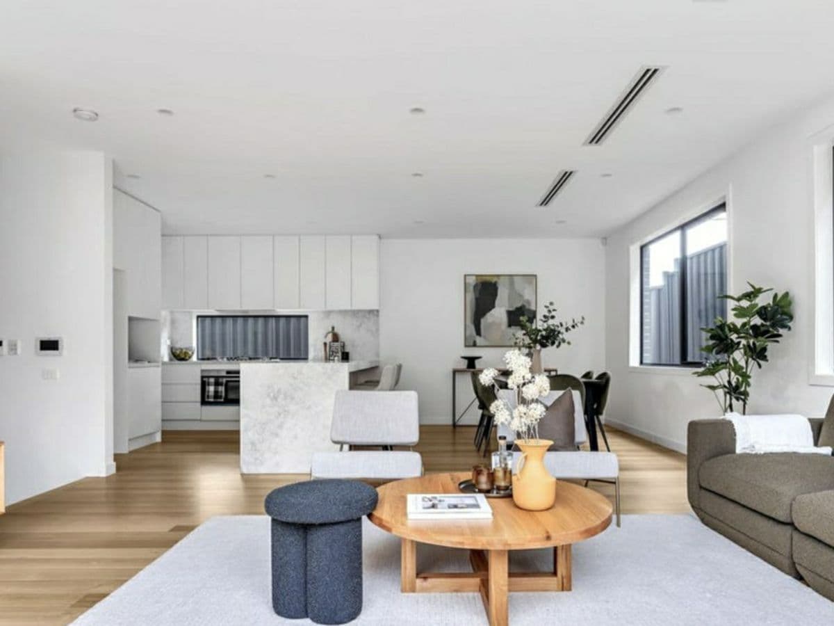 139 Collins Street, THORNBURY, Thornbury - Thumbnail 2