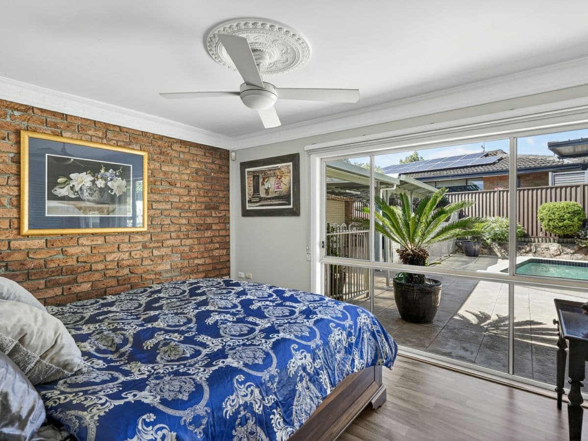 83 Joseph Banks Drive, KINGS LANGLEY, Kings Langley - Thumbnail 7