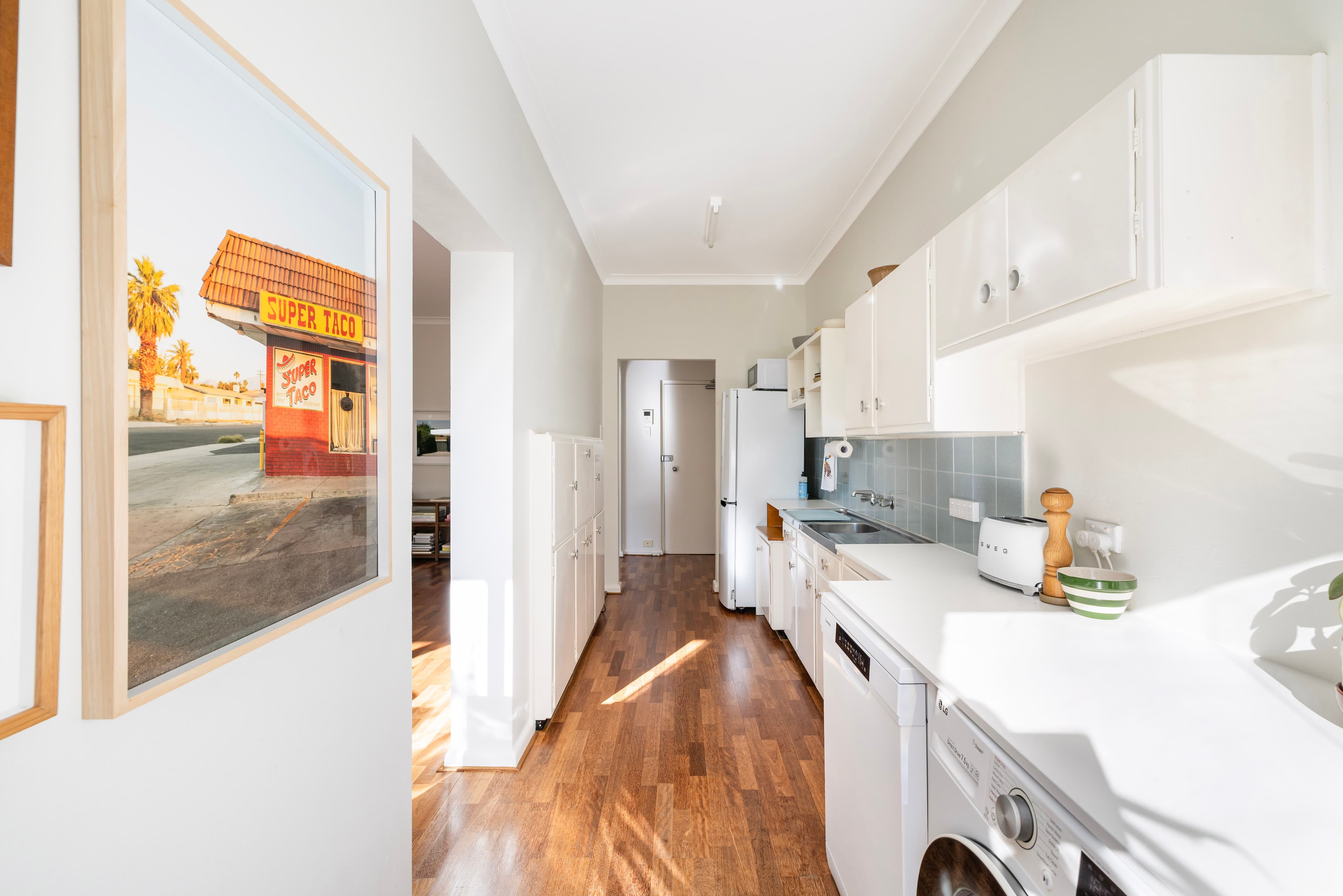 310/6A Birtley Place, Elizabeth Bay - Thumbnail 7