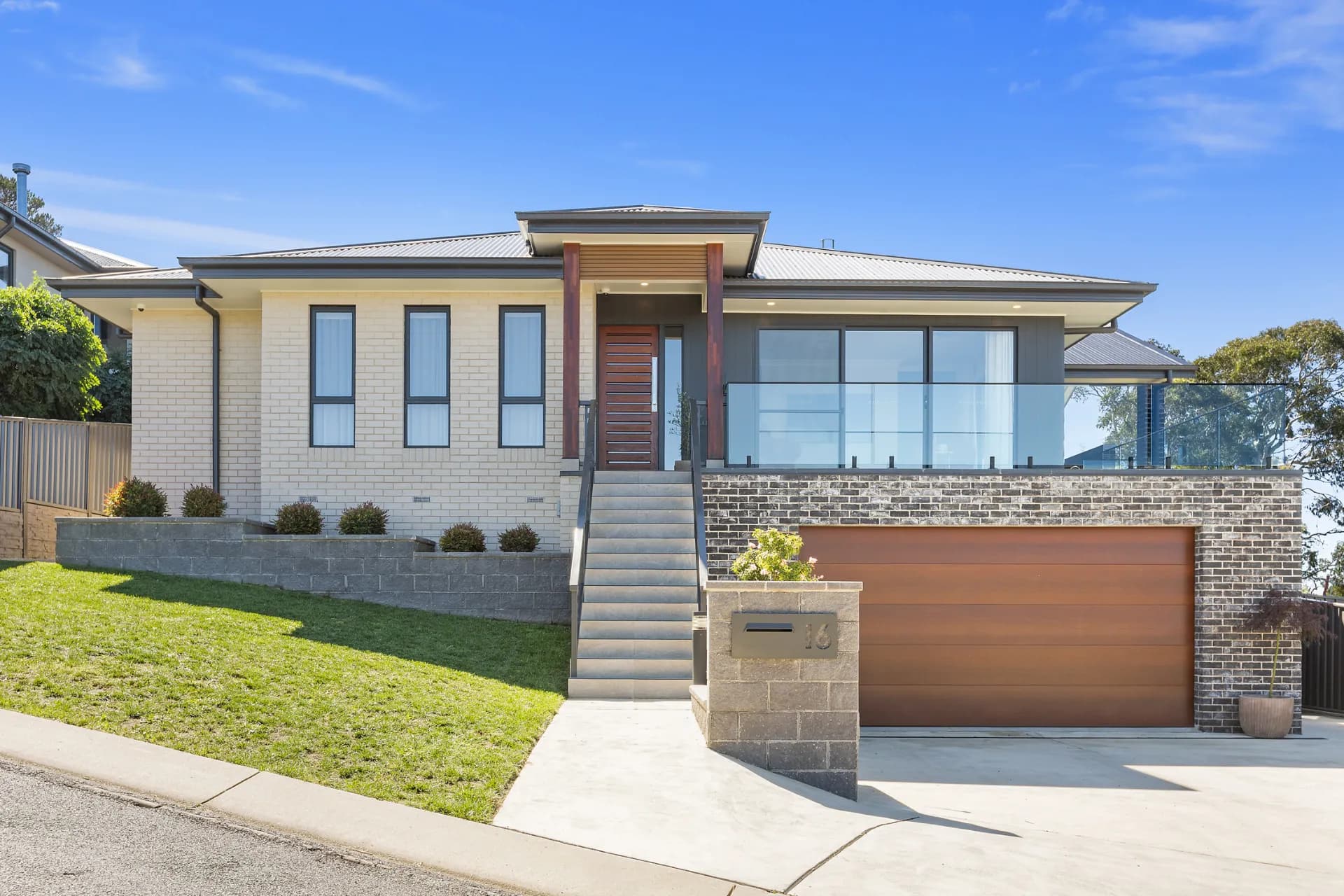 16 Alkoomi Place, Cooma, NSW, Cooma - Image 1