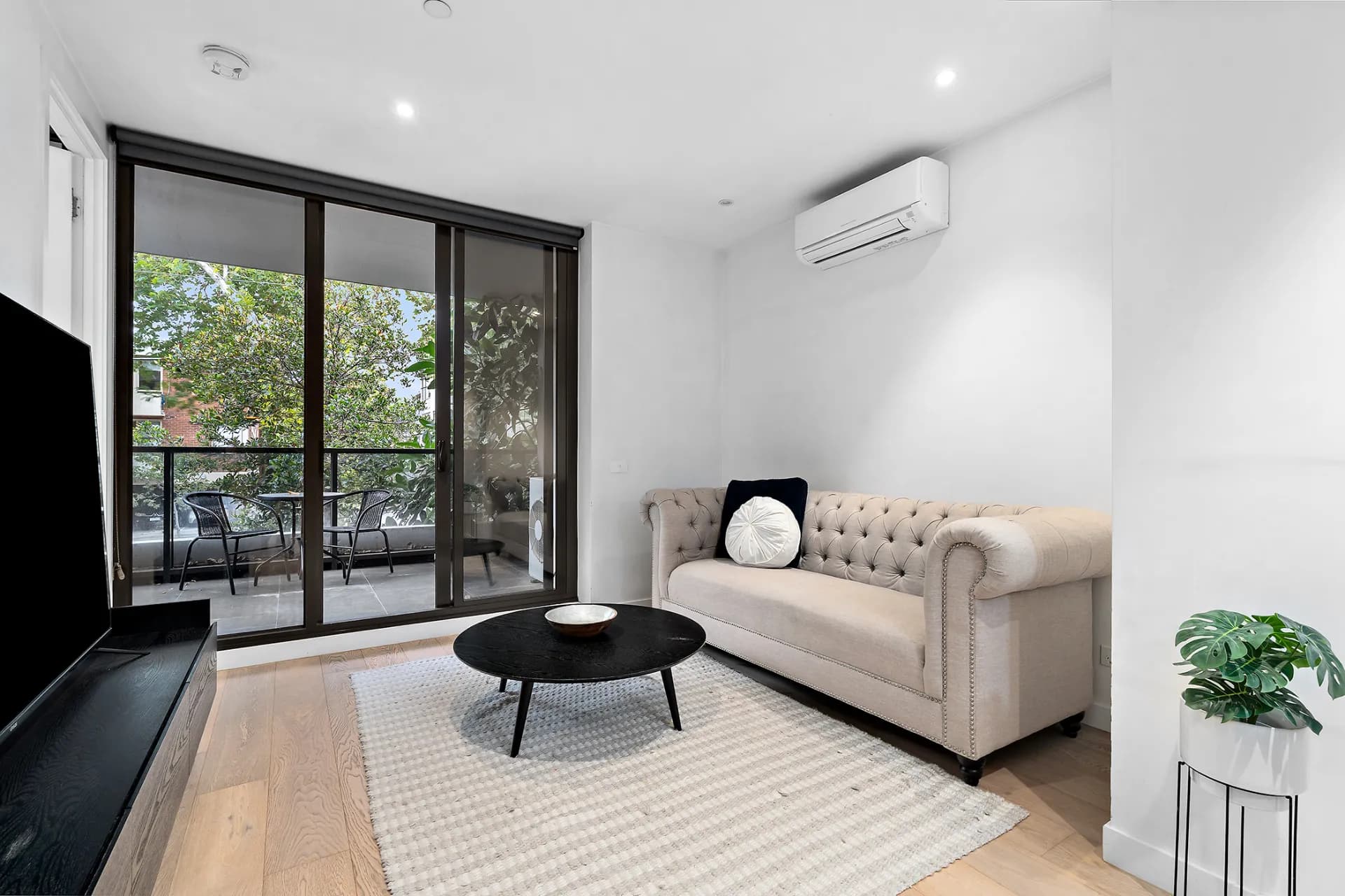 104/12-14 Dickens Street, Elwood, VIC, Elwood - Thumbnail 2