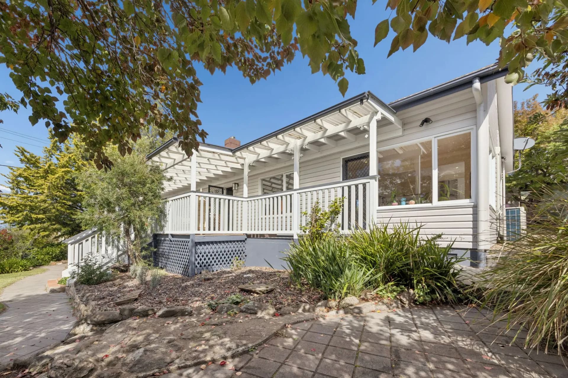 53 Orana Ave, Cooma, NSW, Cooma - Thumbnail 2