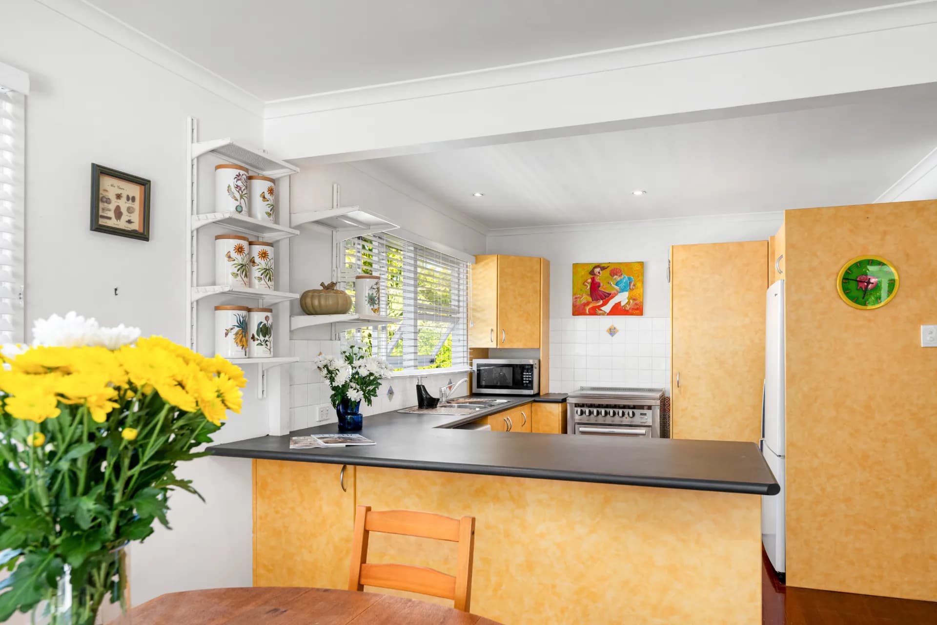 94 Irwin Terrace, Oxley, QLD, Oxley - Thumbnail 4
