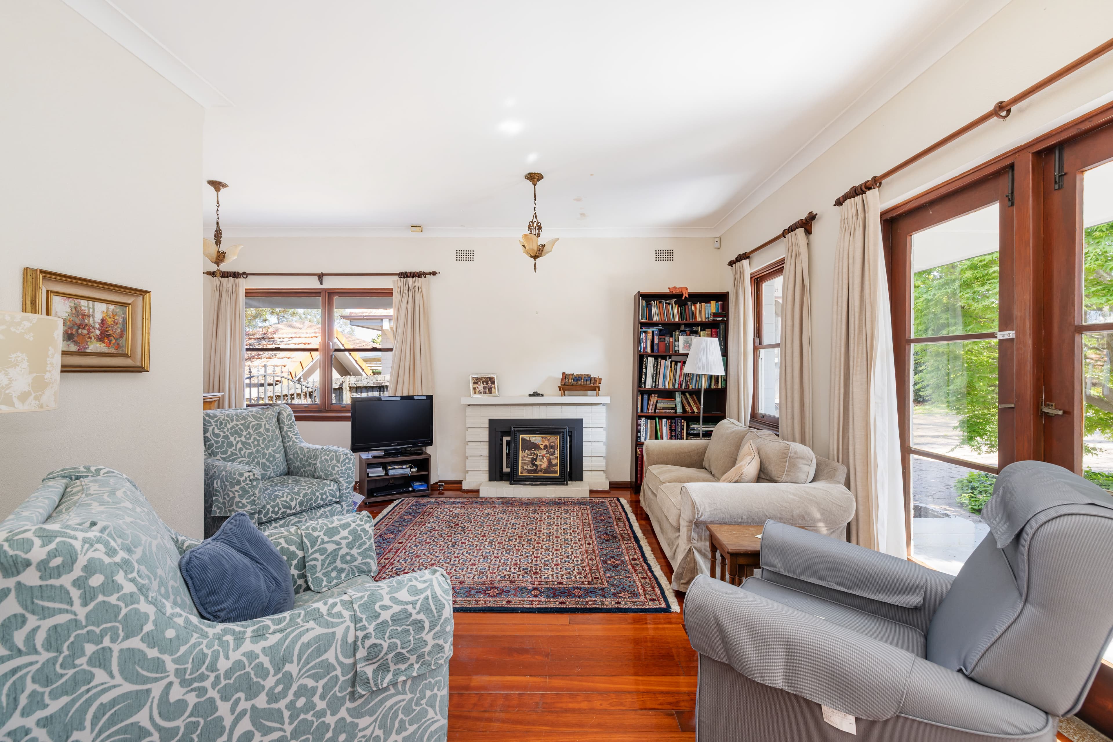 3 Pelican Street, Gladesville - Thumbnail 2