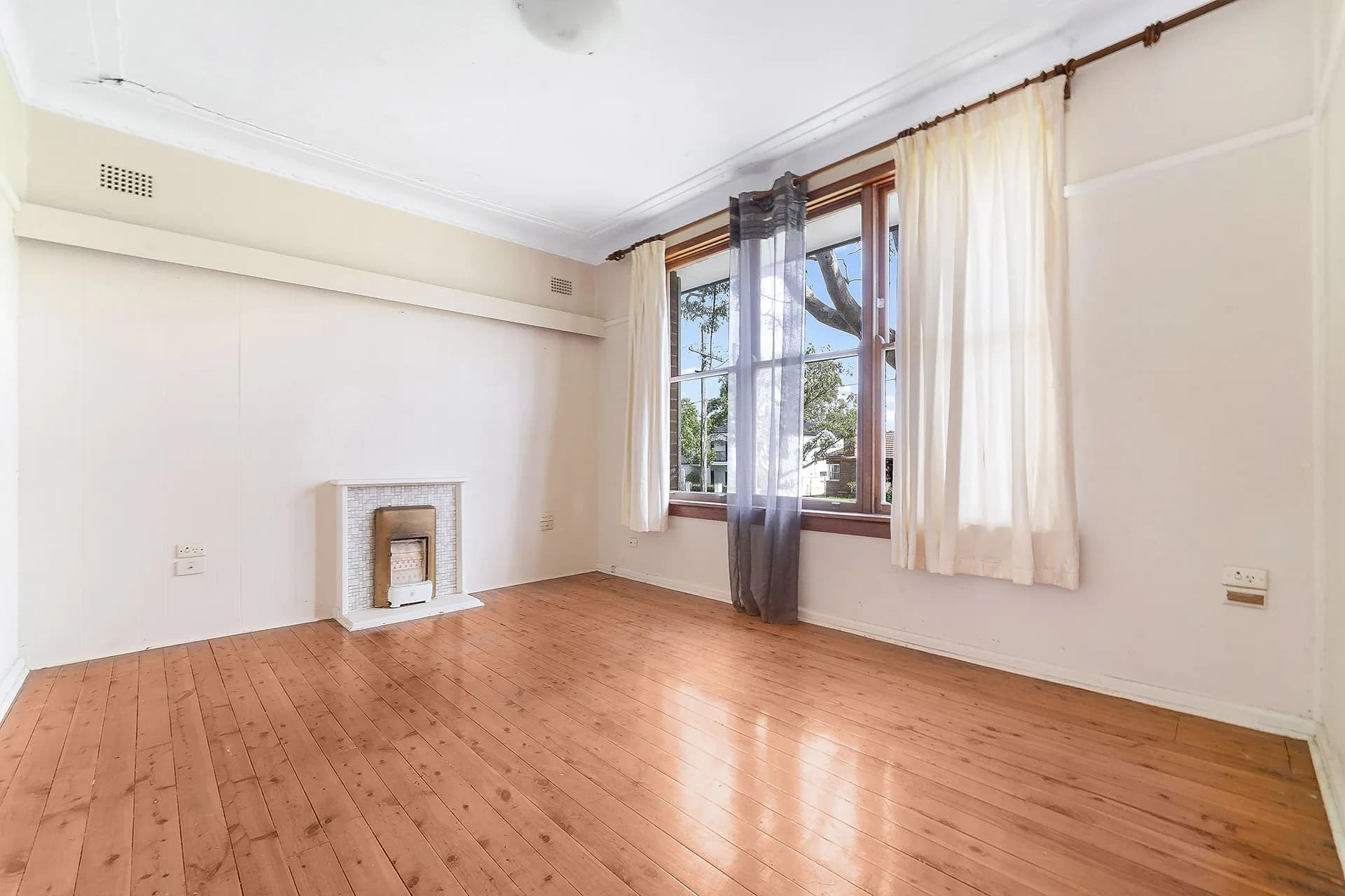 4 Macarthur Avenue, Strathfield, NSW, Strathfield - Thumbnail 4