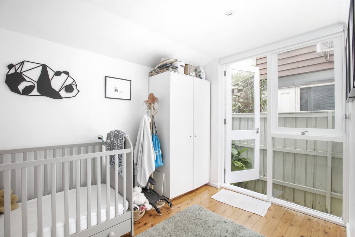 19 Dock Road, Birchgrove - Thumbnail 7