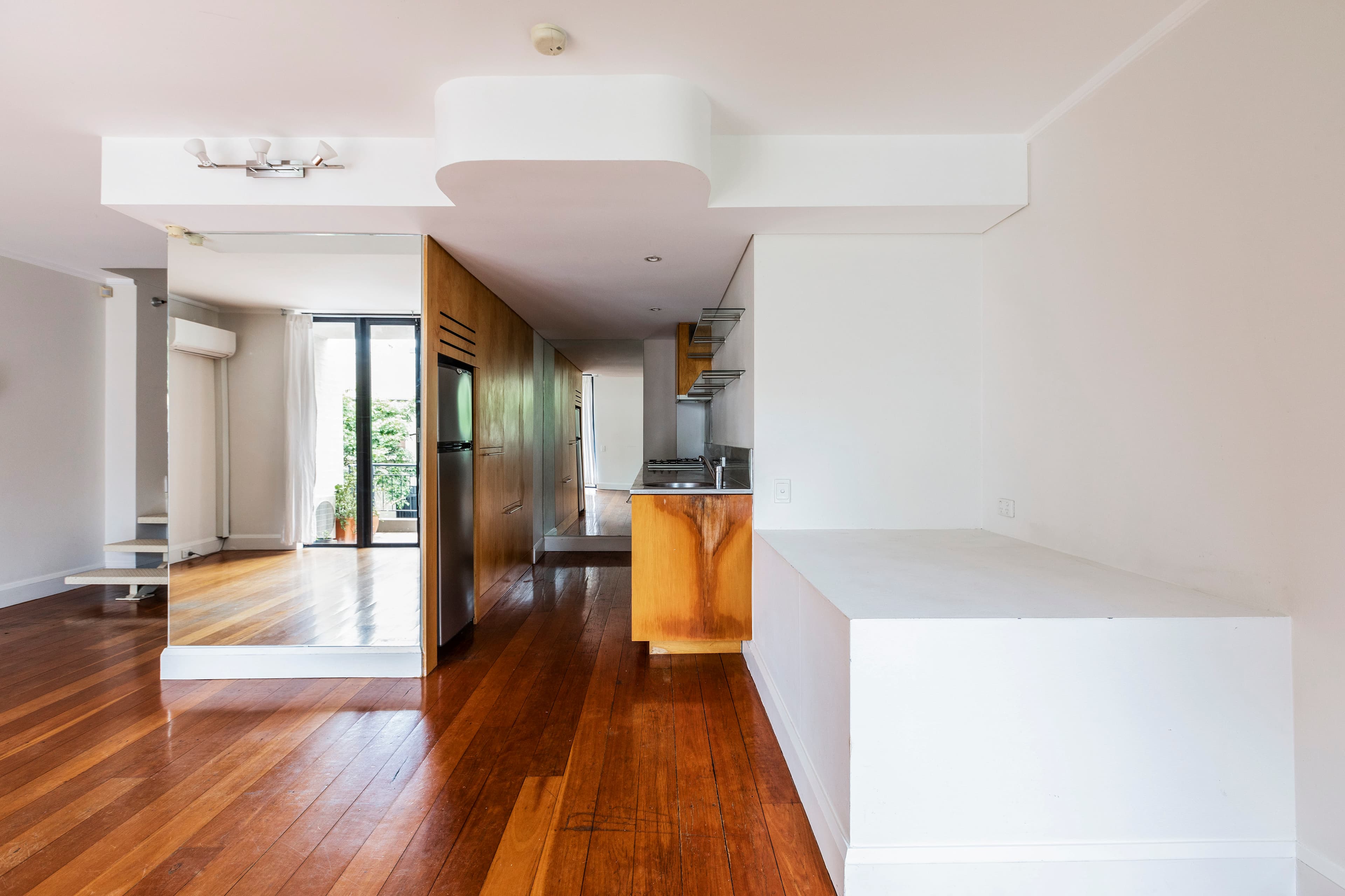 4/12-22 Corben Street, Surry Hills - Thumbnail 2