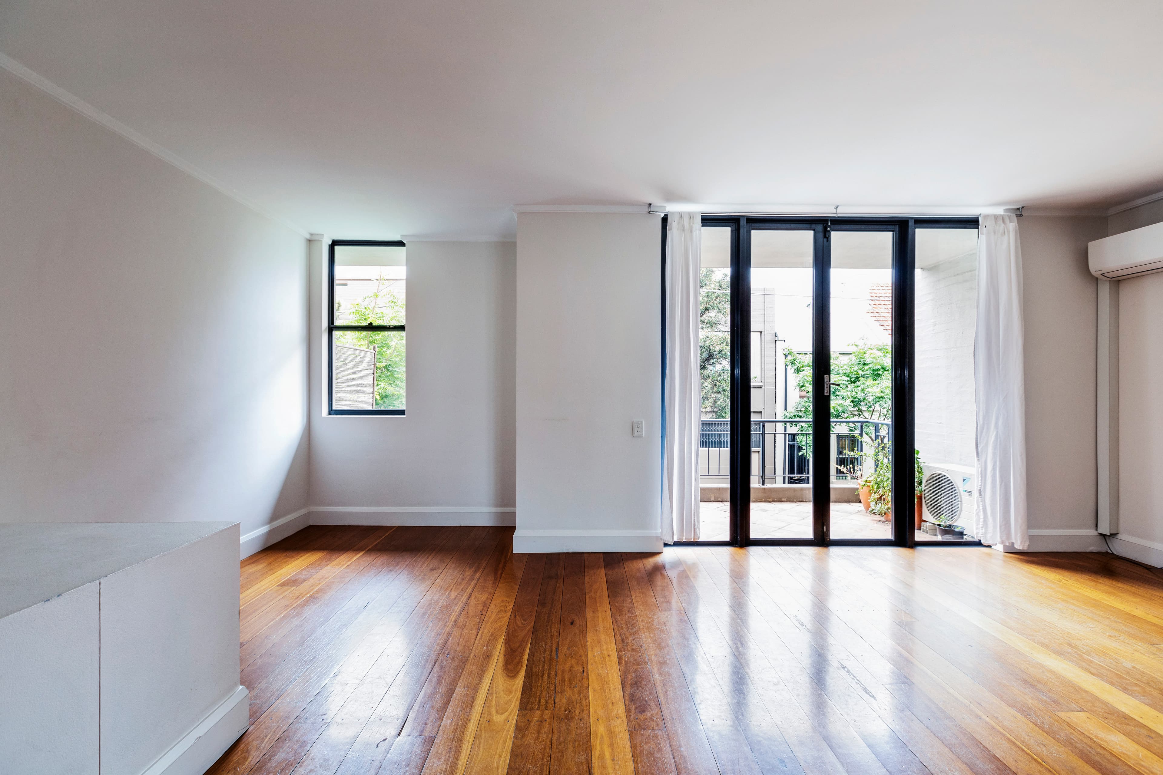 4/12-22 Corben Street, Surry Hills - Thumbnail 5