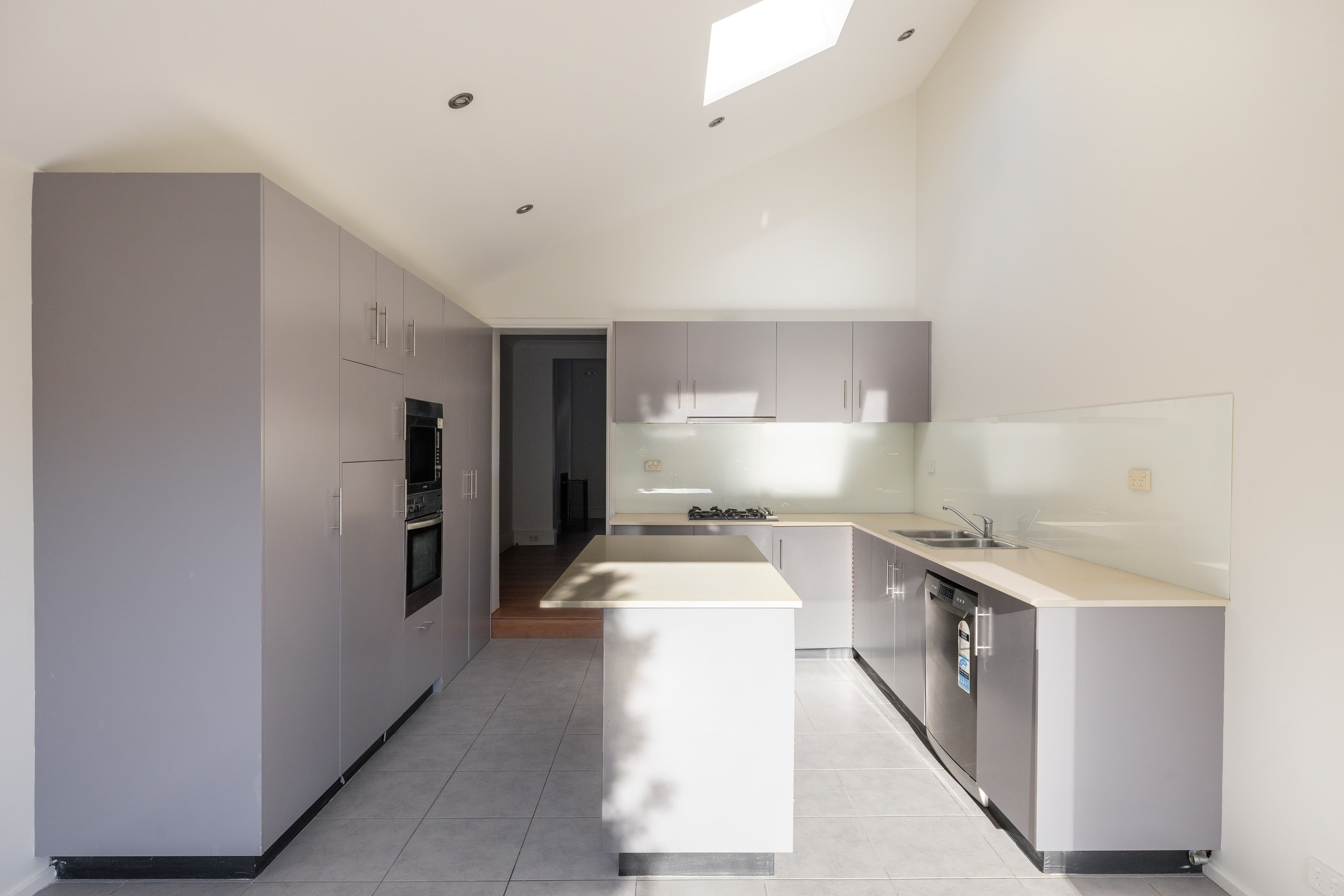 9 Wentworth Street, Paddington - Thumbnail 3