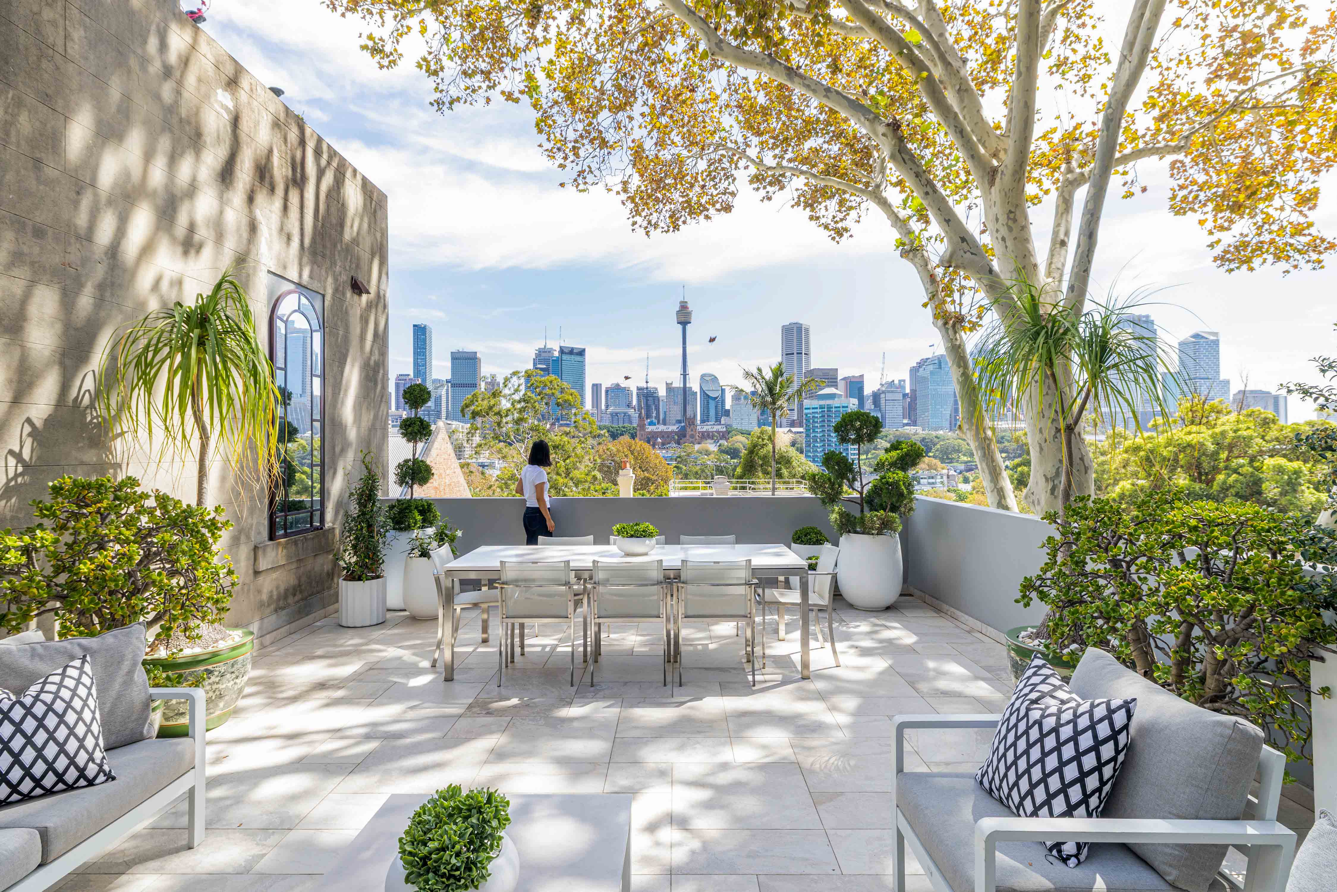 157 Victoria Street, Potts Point - Image 1
