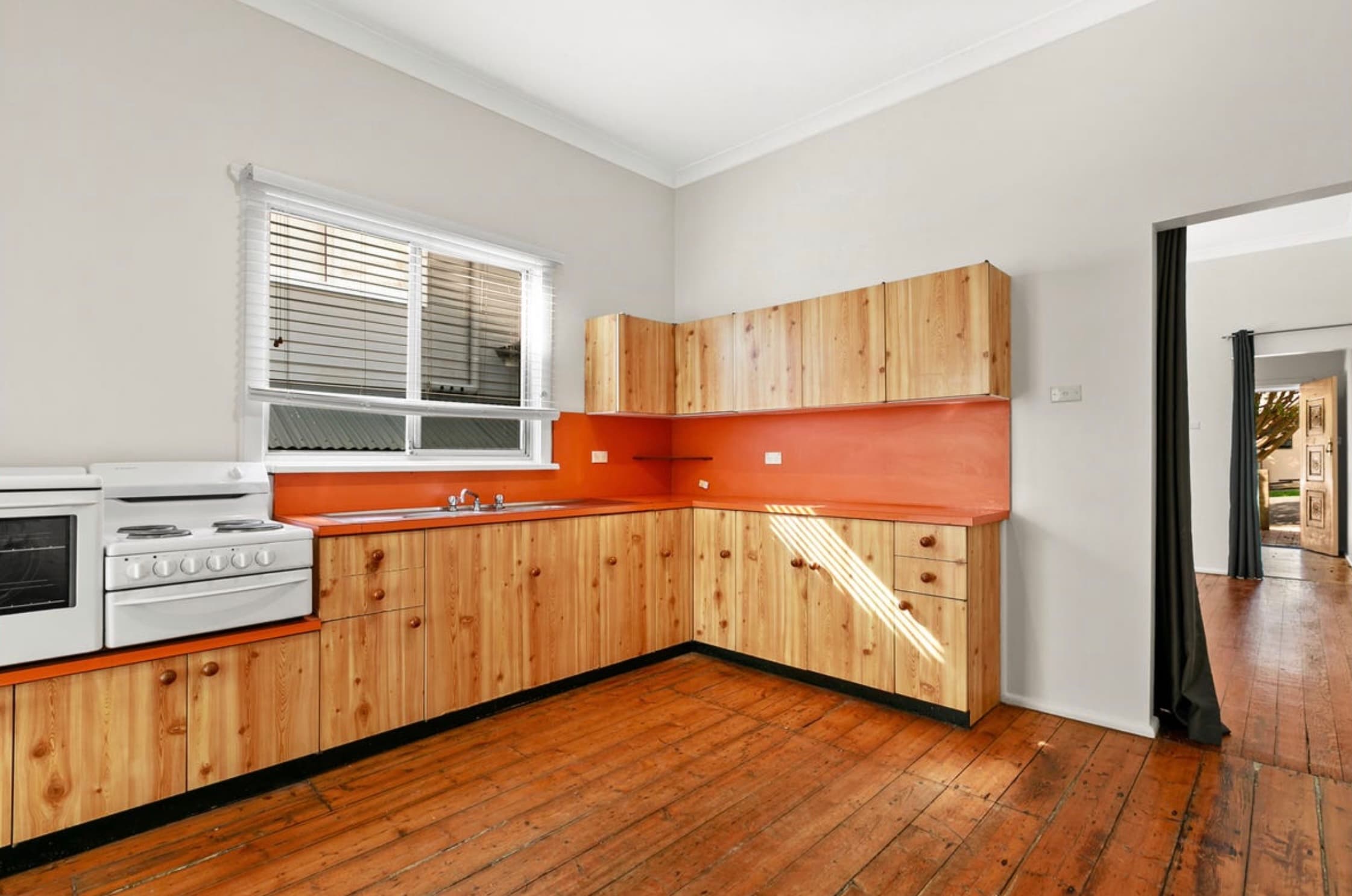74 O'Neill Street, Lilyfield - Thumbnail 4