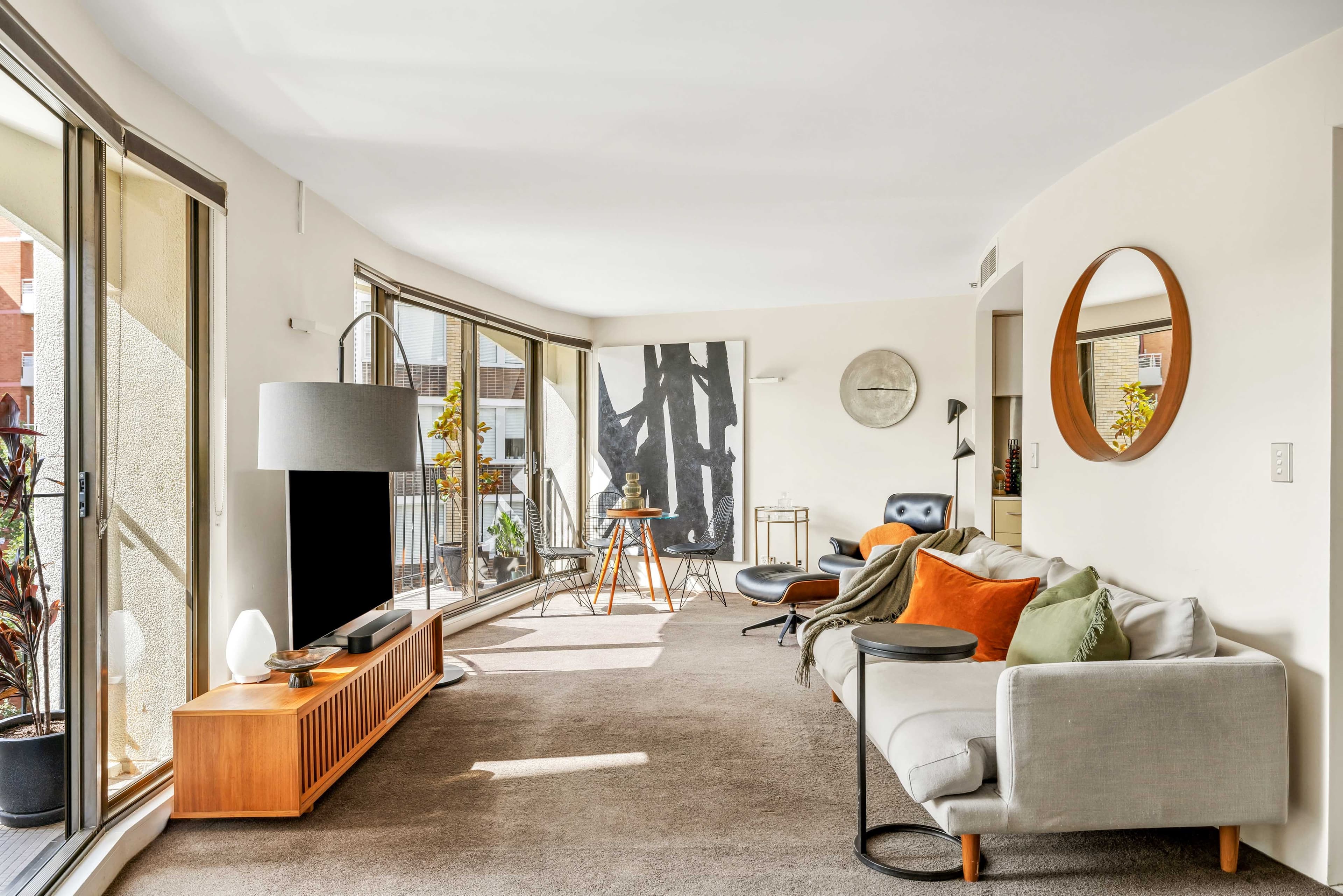 401/2 Elizabeth Bay Road, Elizabeth Bay - Thumbnail 3