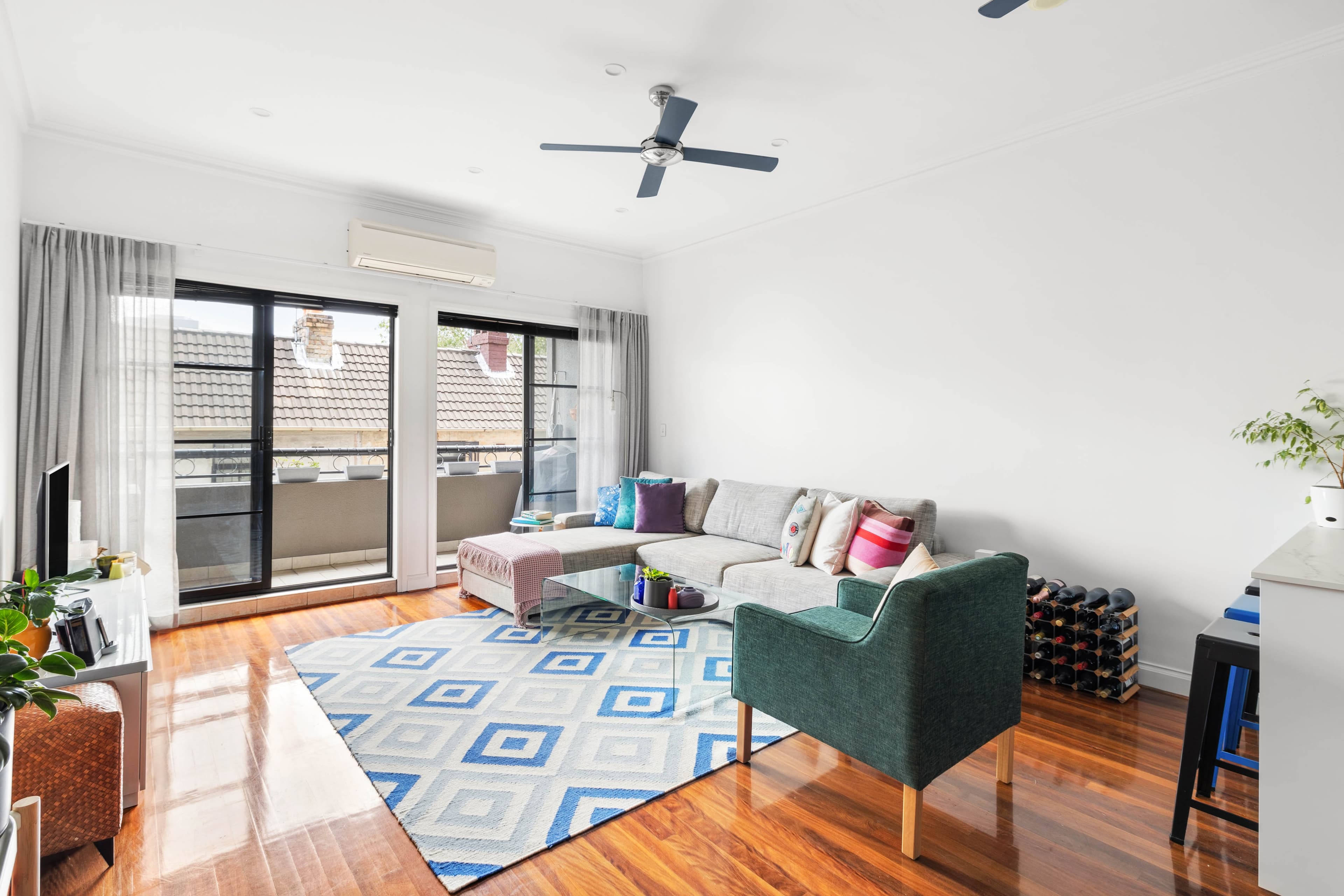 1/343 Riley Street, Surry Hills - Thumbnail 2
