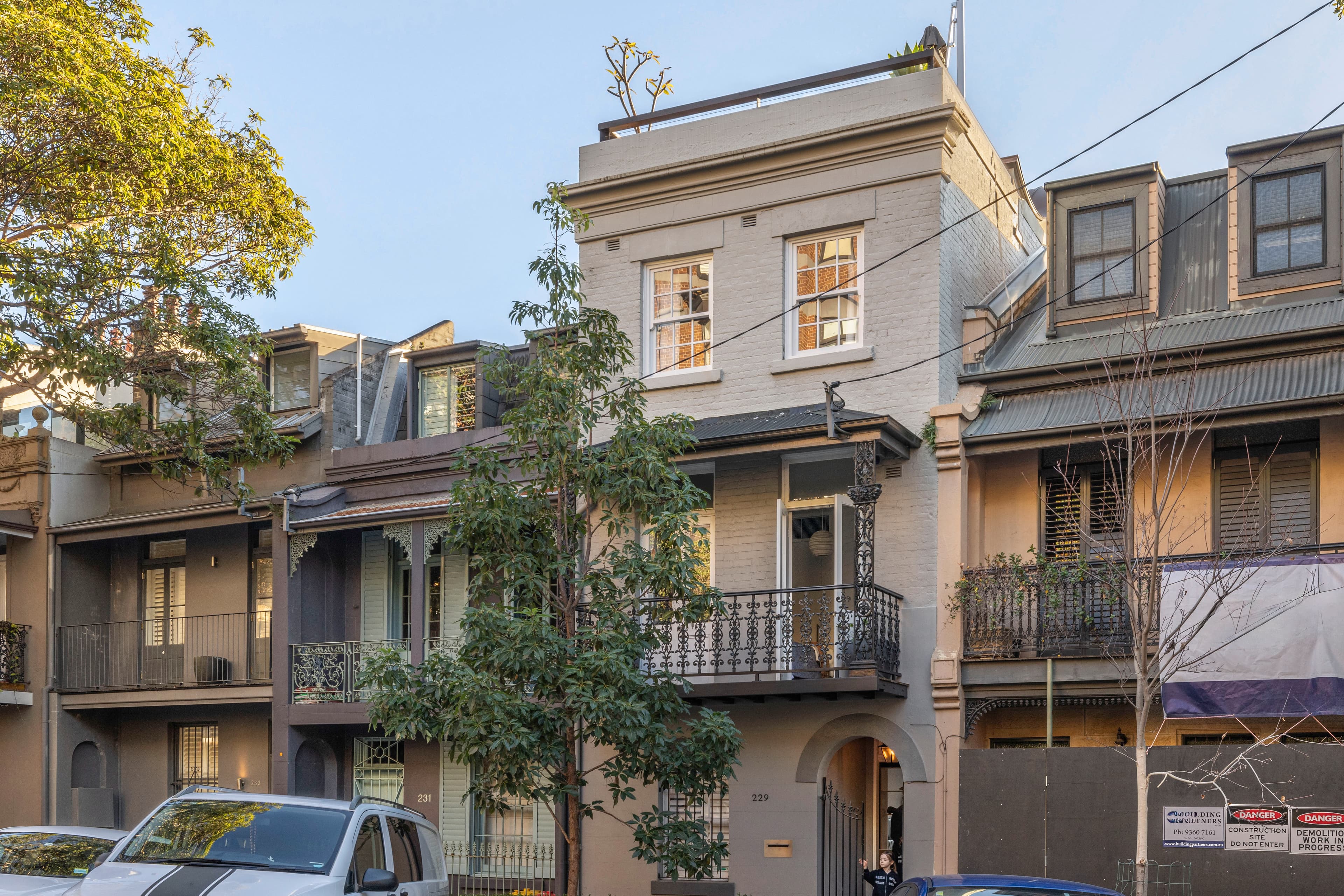 229 Forbes Street, Darlinghurst - Image 1