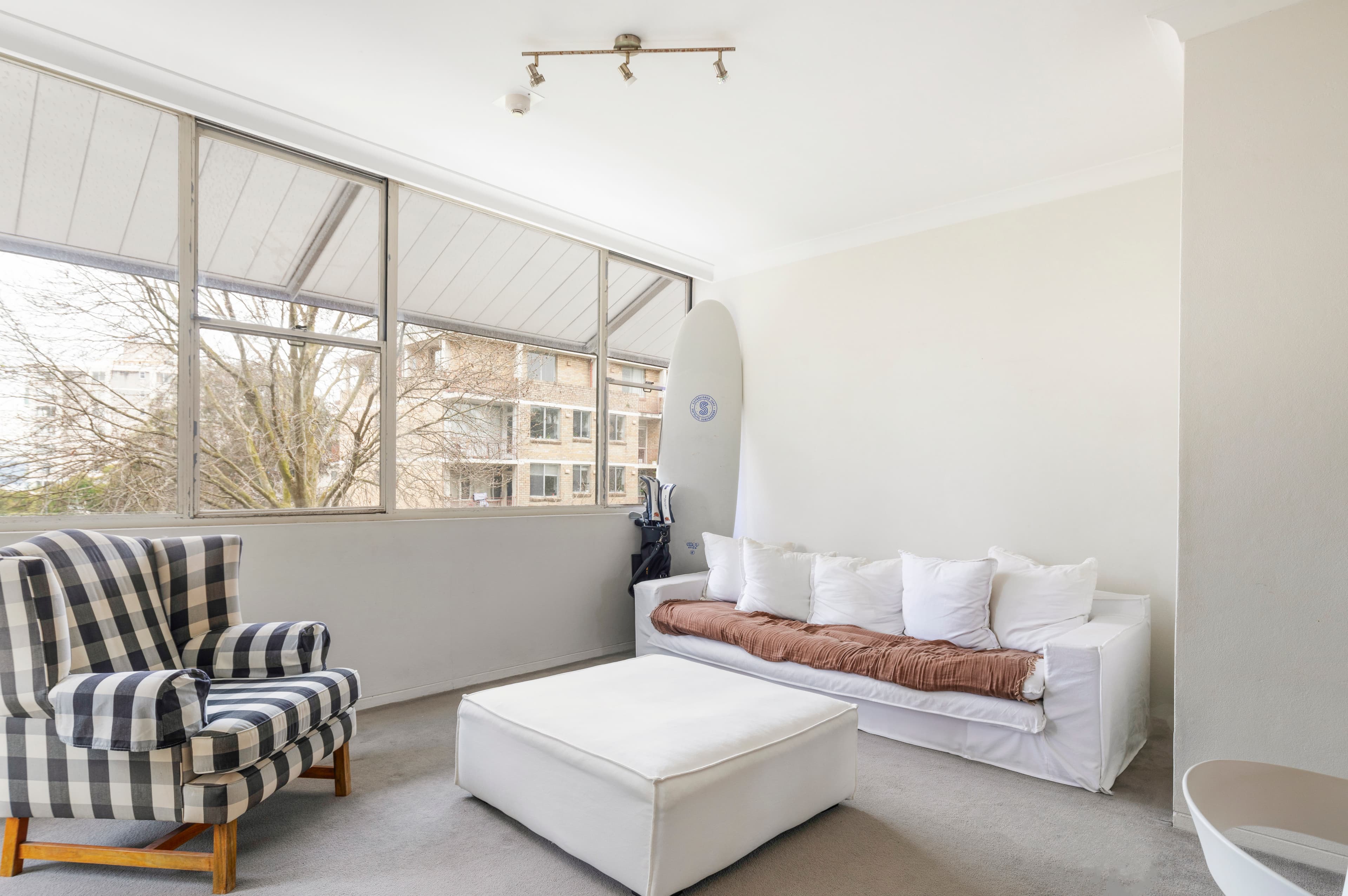 402/12 Ithaca Road, Elizabeth Bay - Thumbnail 2