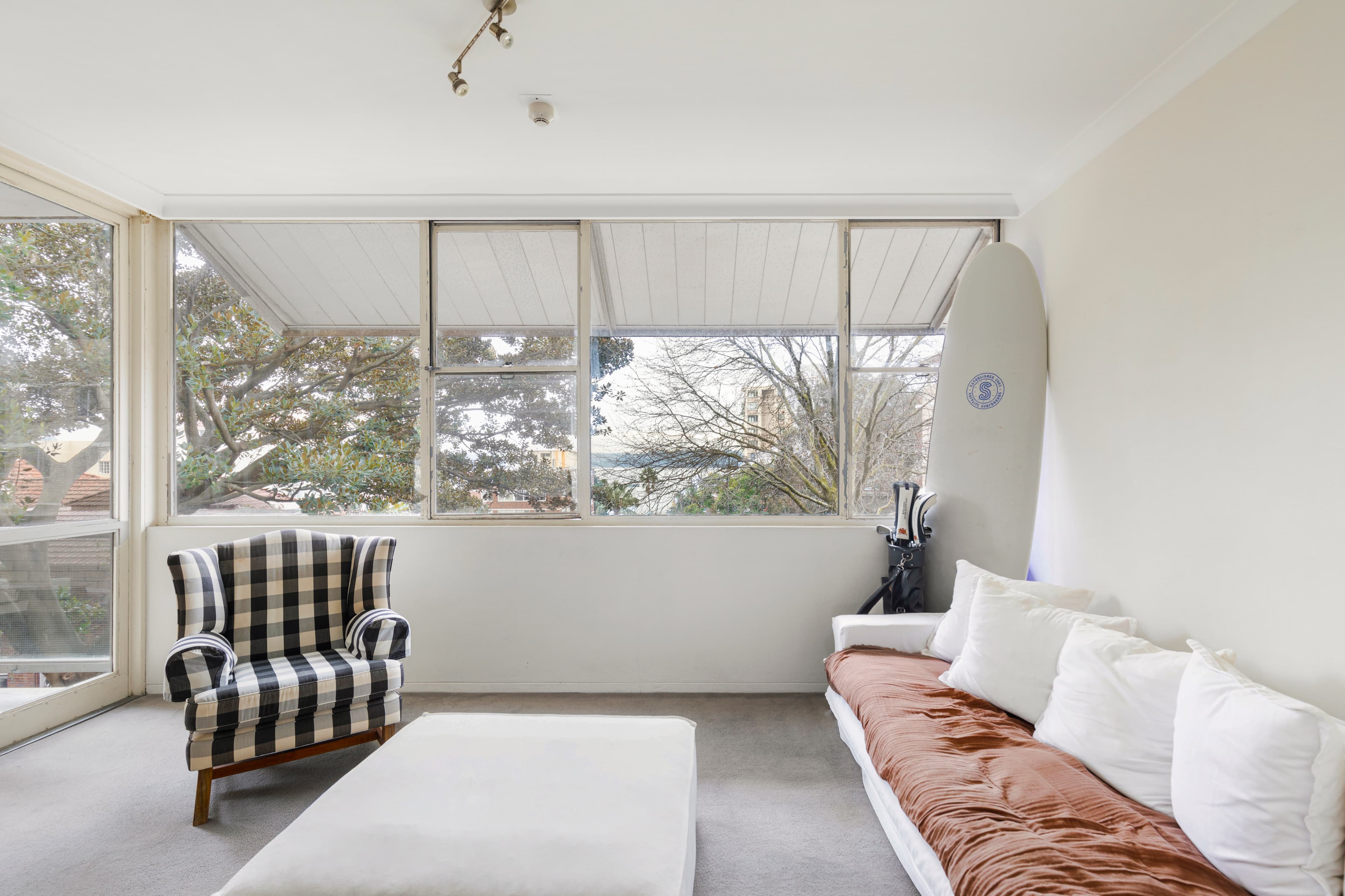 402/12 Ithaca Road, Elizabeth Bay - Thumbnail 4