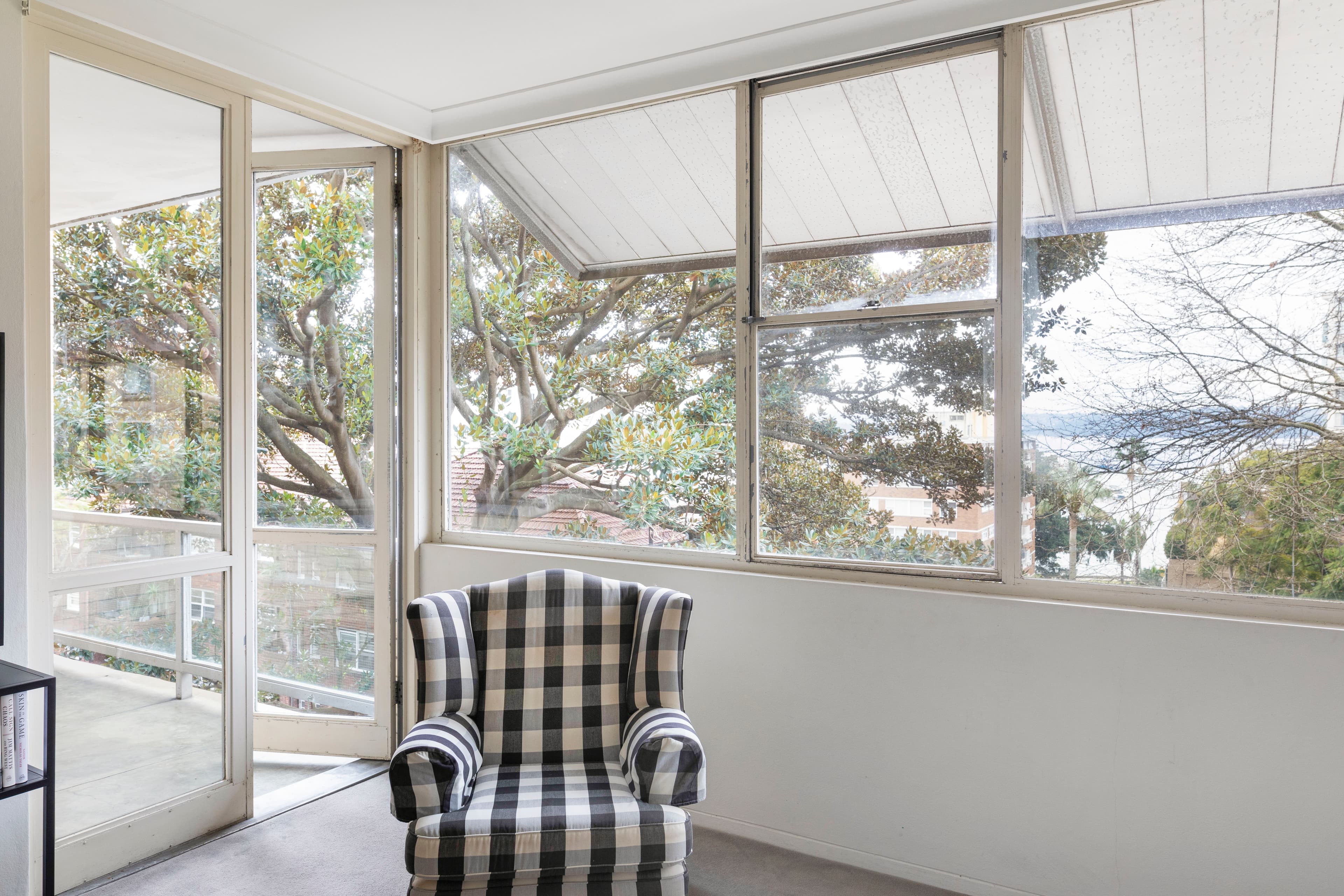 402/12 Ithaca Road, Elizabeth Bay - Thumbnail 6