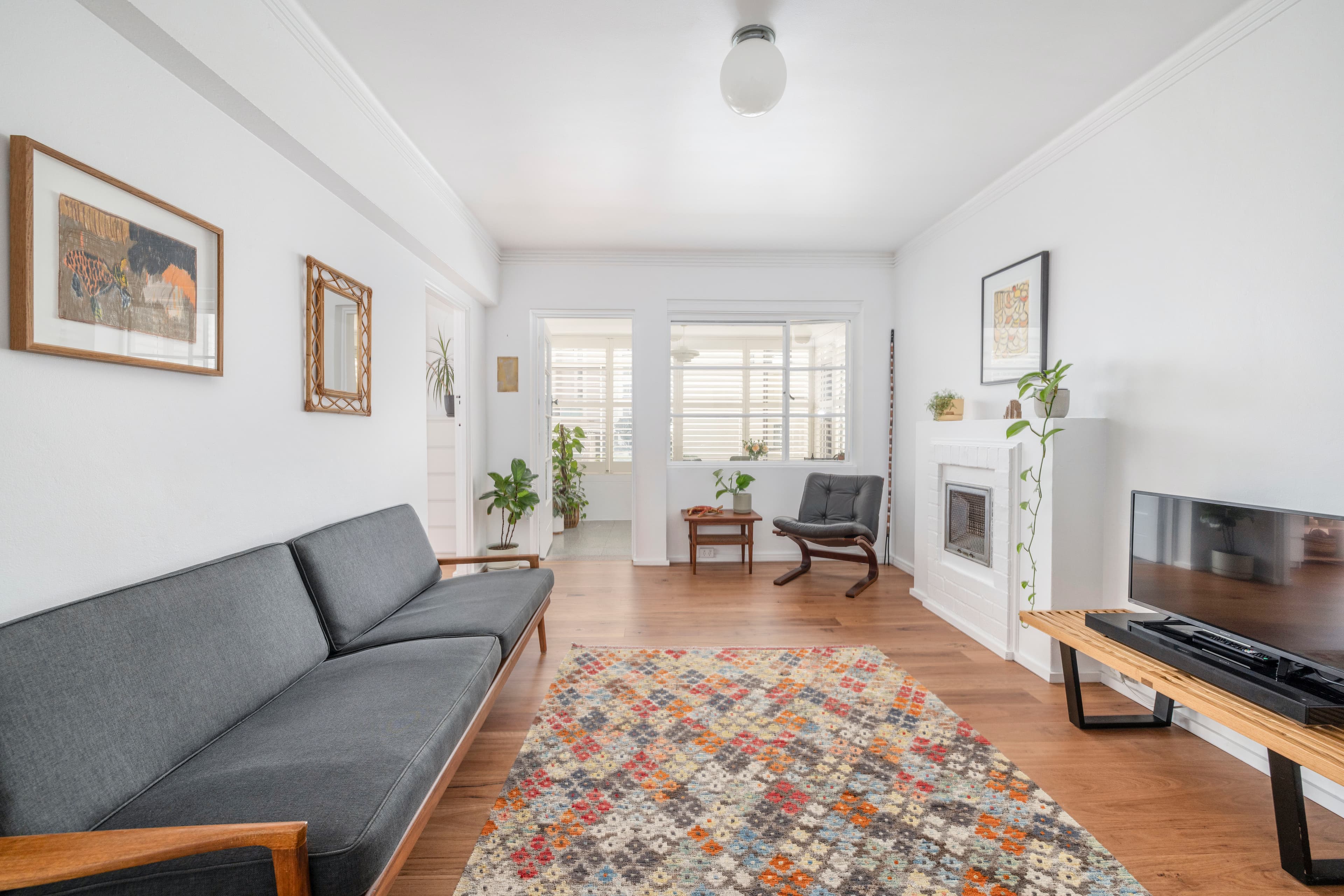25/96 Elizabeth Bay Road, Elizabeth Bay - Image 1
