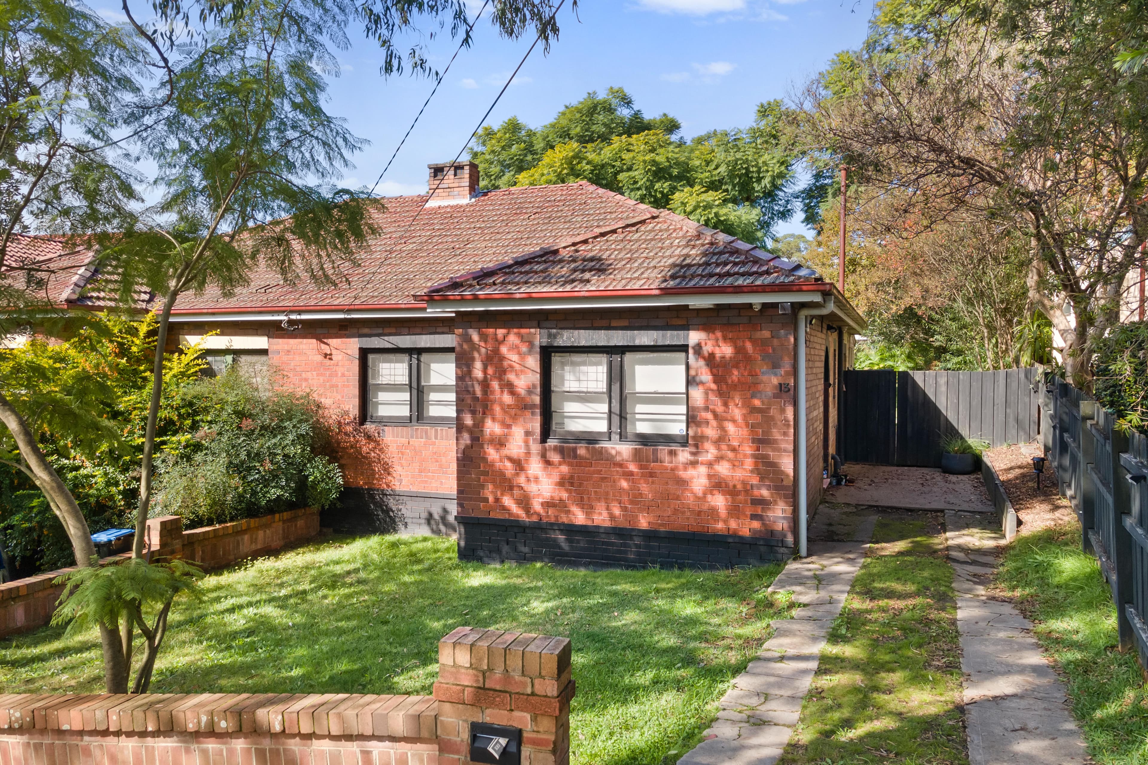 13-15 Cowell Street, Gladesville - Thumbnail 2