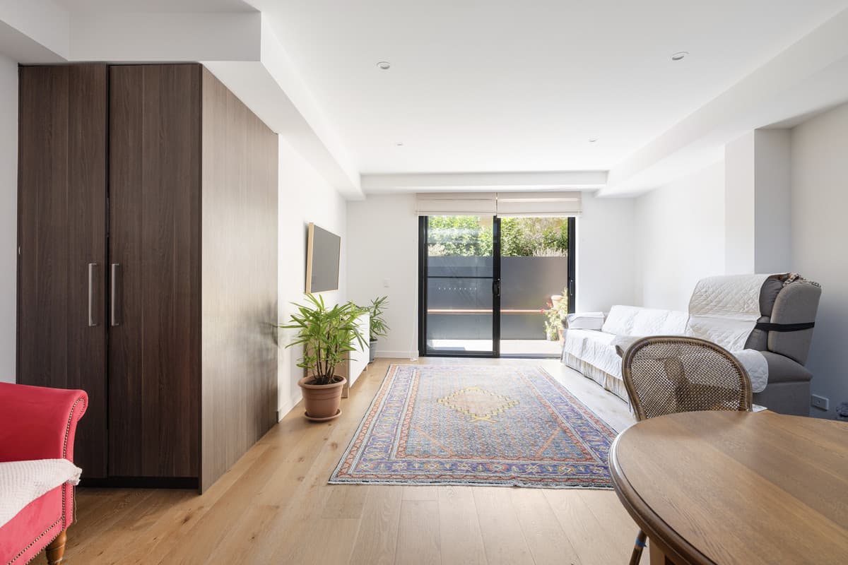 12/100 Reynolds Street, Balmain - Image 1