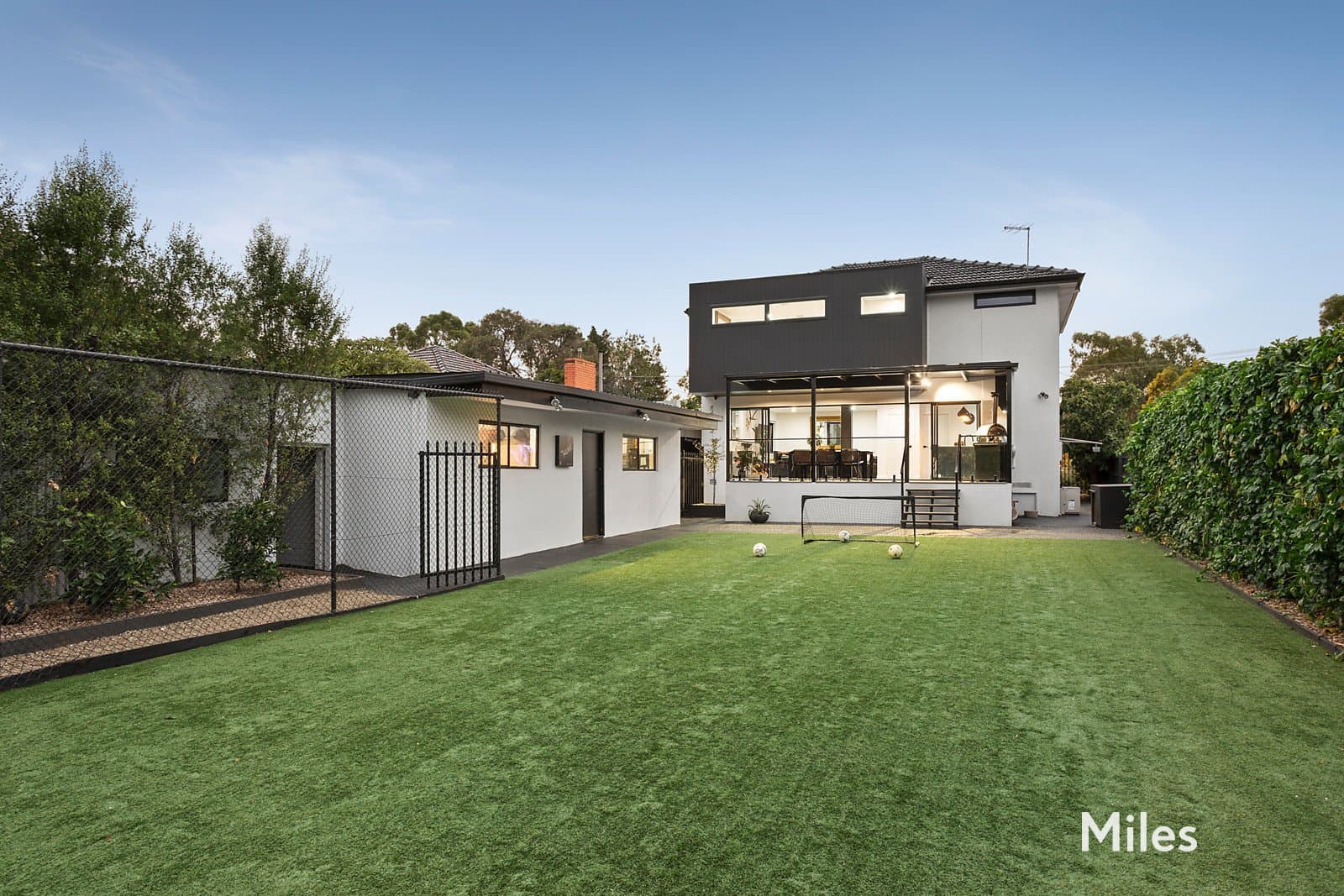228 Waiora Road, Rosanna, Rosanna - Image 1