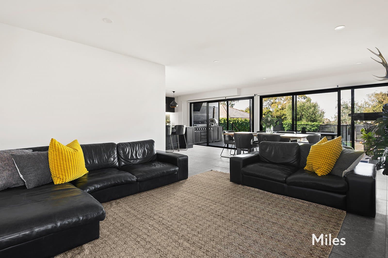 228 Waiora Road, Rosanna, Rosanna - Thumbnail 5