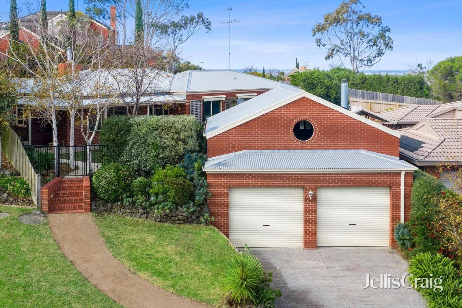 10 Tunbury Court, Highton, Highton - Thumbnail 2