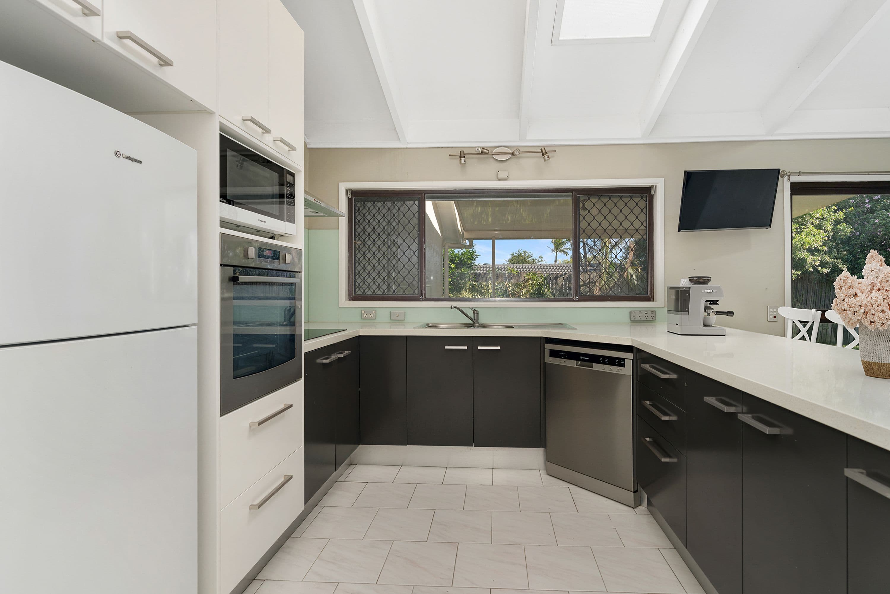 36 Tigris Street, Riverhills QLD 4074, Riverhills - Thumbnail 5