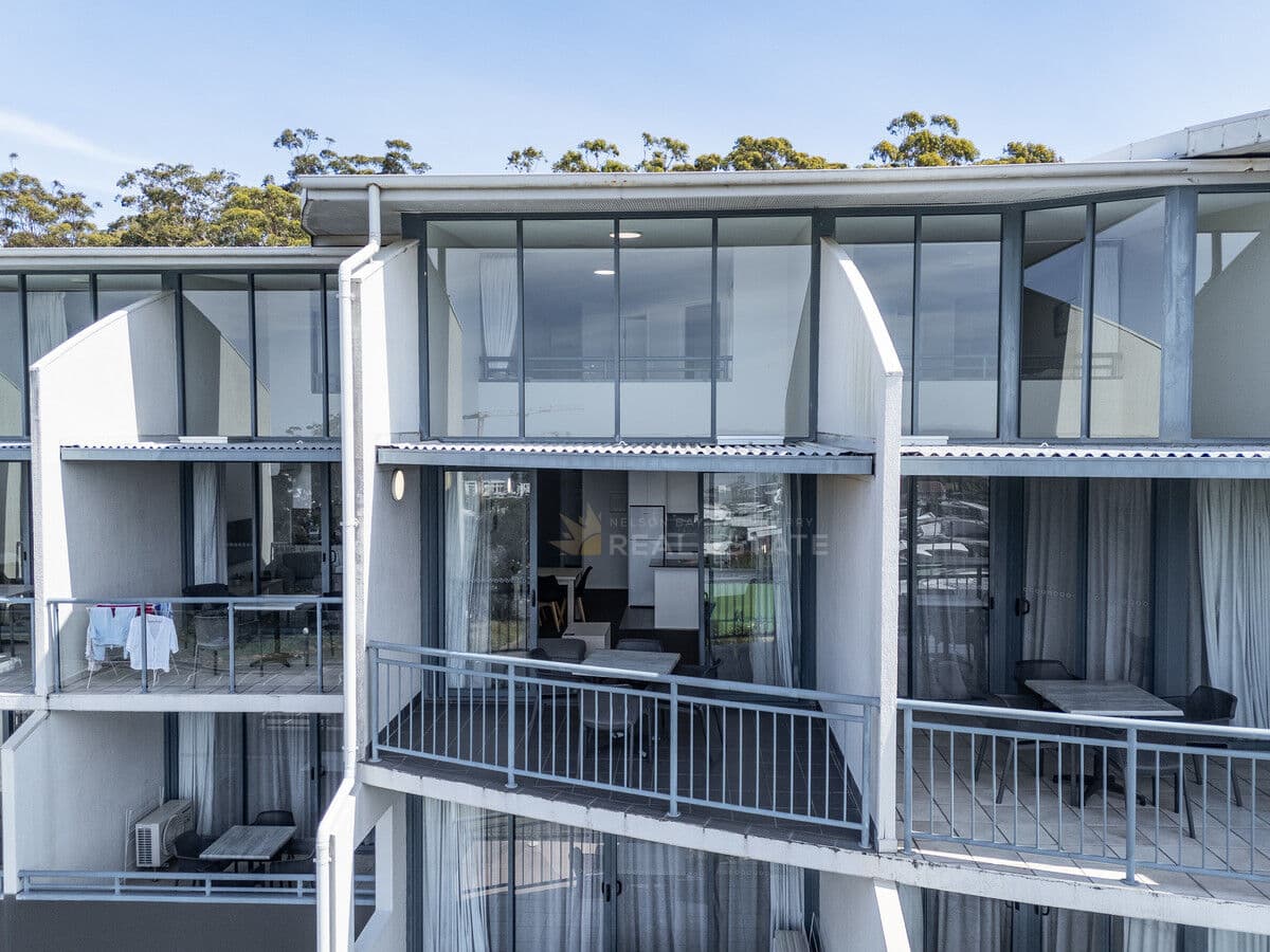 Unit 507 / 61b Dowling Street, Nelson Bay NSW 2315, Nelson Bay - Thumbnail 2