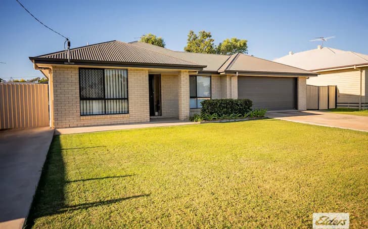 13 Courtney Street, Roma, QLD, 4455, Roma - Thumbnail 2