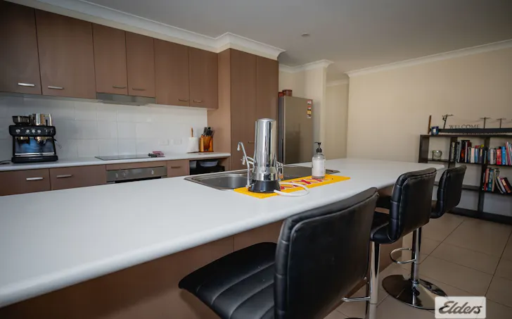 13 Courtney Street, Roma, QLD, 4455, Roma - Thumbnail 4