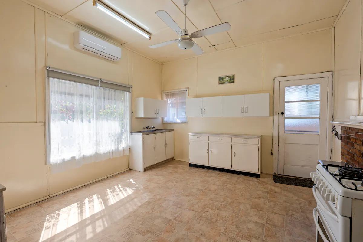 37 Mansfield Road, Euroa, VIC, 3666, Euroa - Thumbnail 5