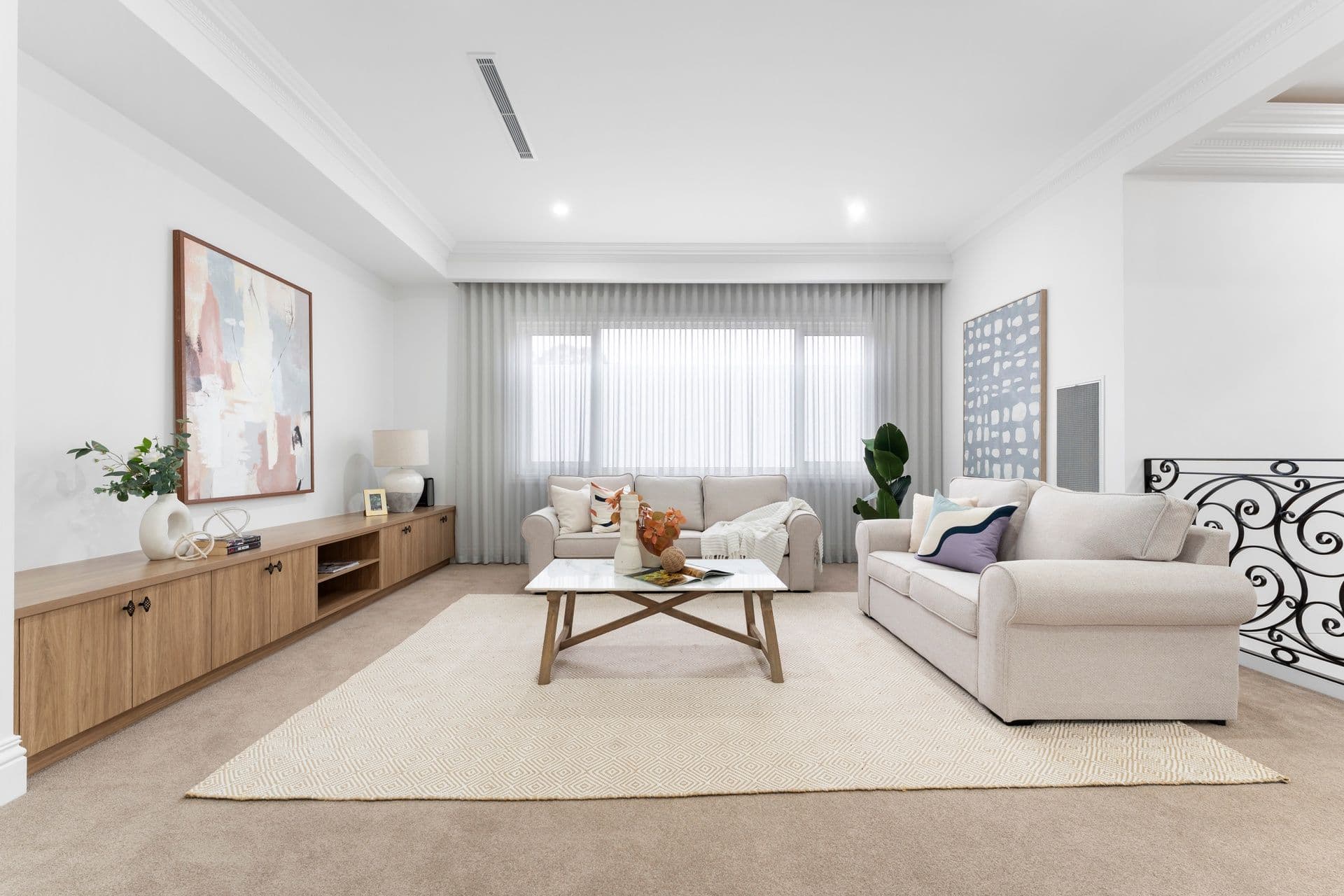 16 Garrisson Drive, Glen Waverley VIC 3150, Glen Waverley - Thumbnail 5