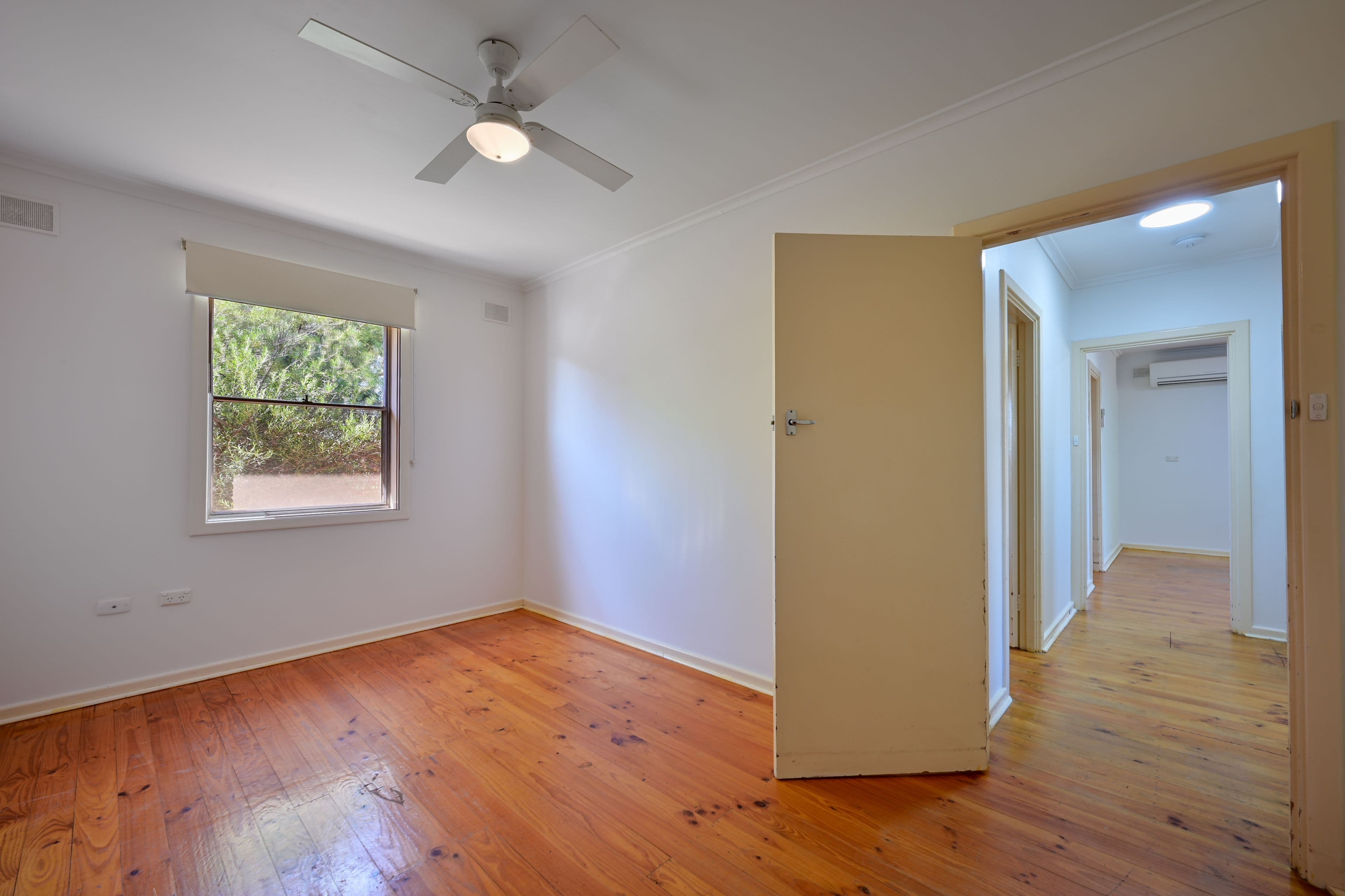 9-11 Reynolds Street, Whyalla Stuart SA 5608, Whyalla Stuart - Thumbnail 4