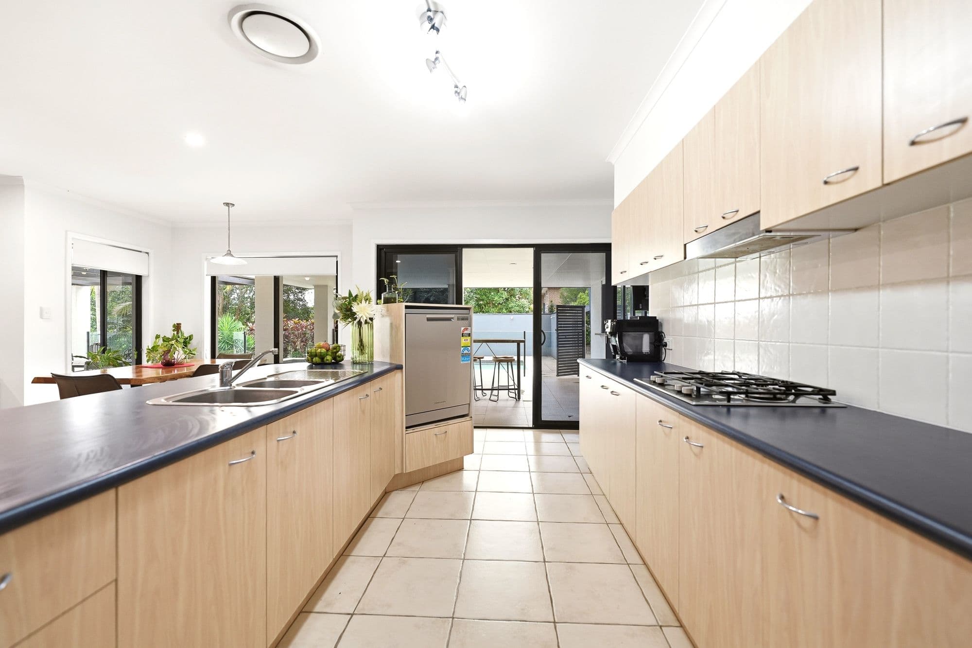 17 Bunya Lake Court, Bunya QLD 4055, Bunya - Thumbnail 4